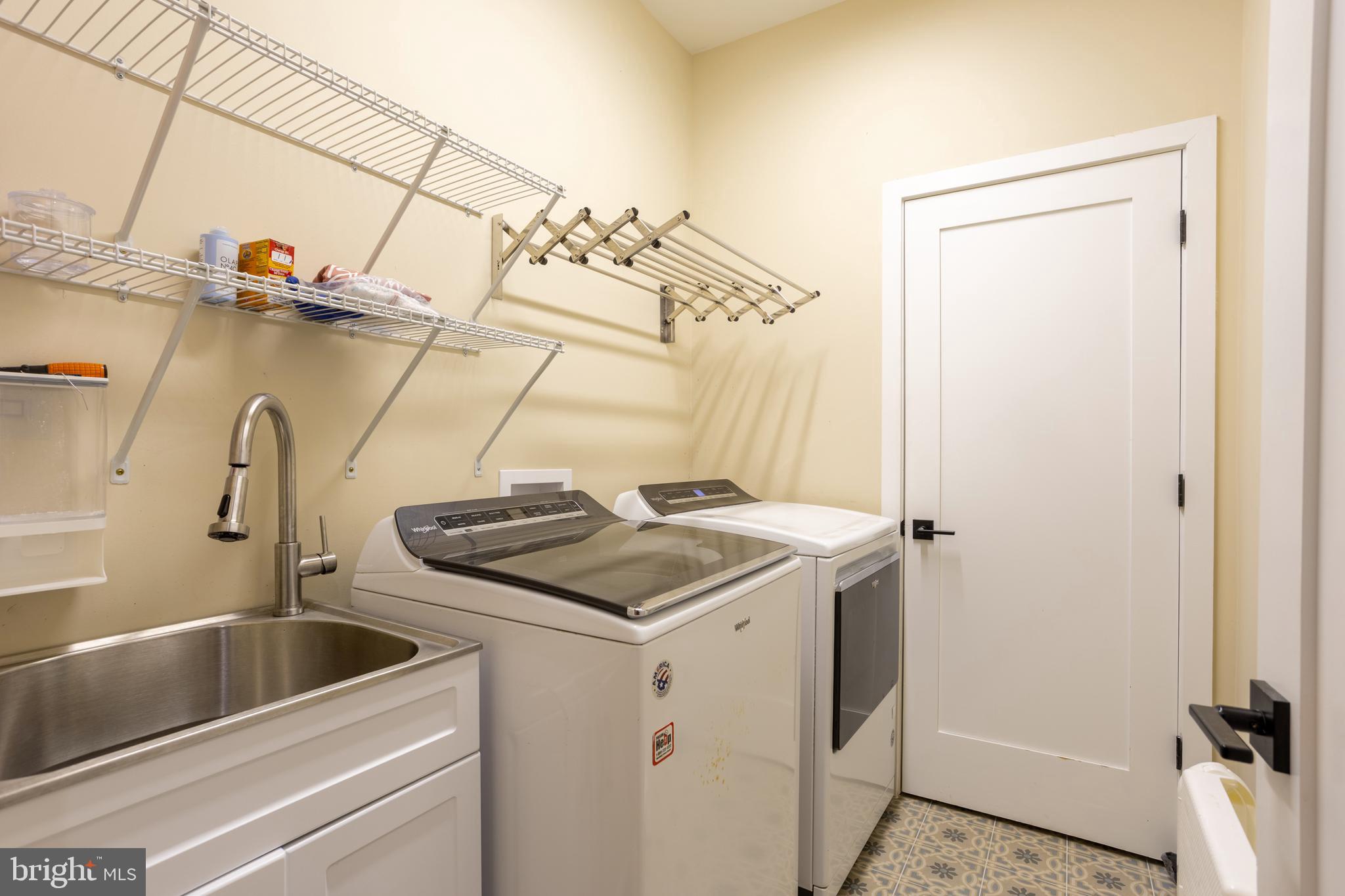 BARTON OAKS - Residential