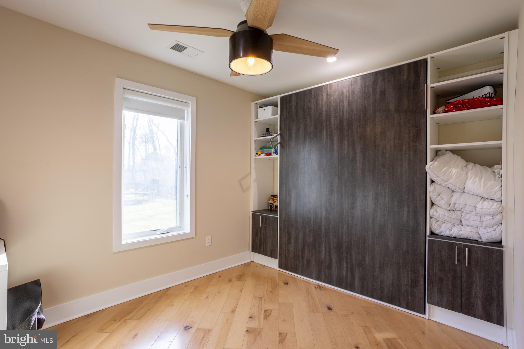 BARTON OAKS - Residential