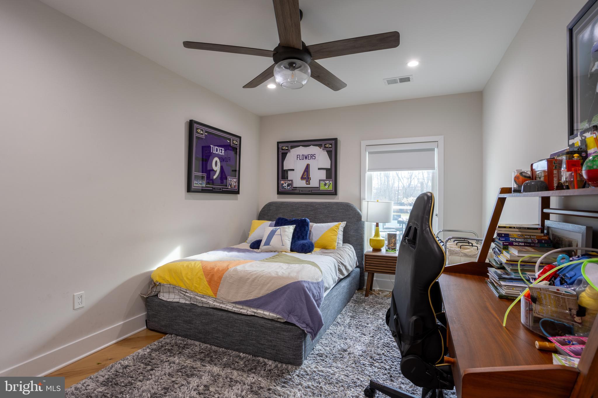 BARTON OAKS - Residential