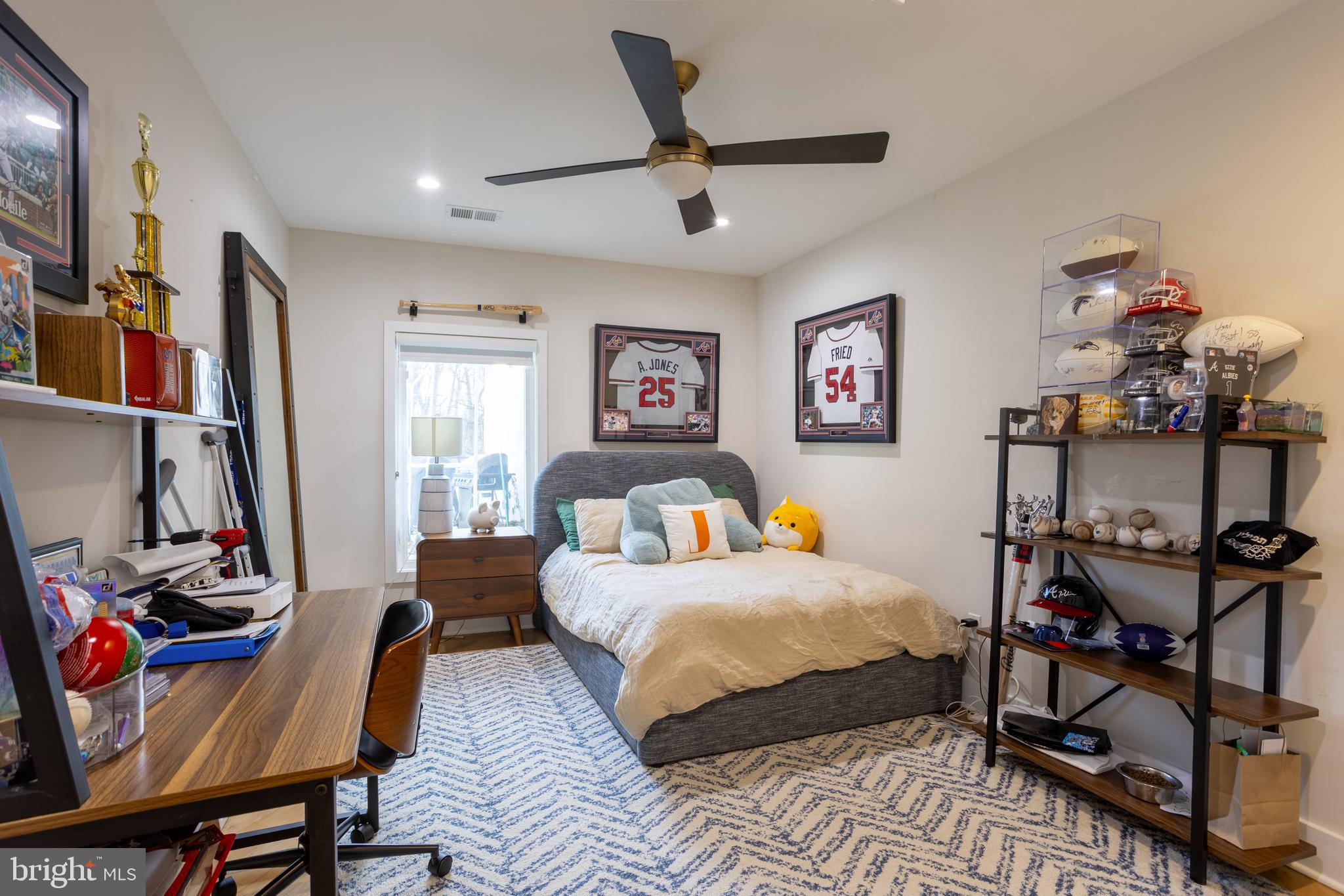 BARTON OAKS - Residential