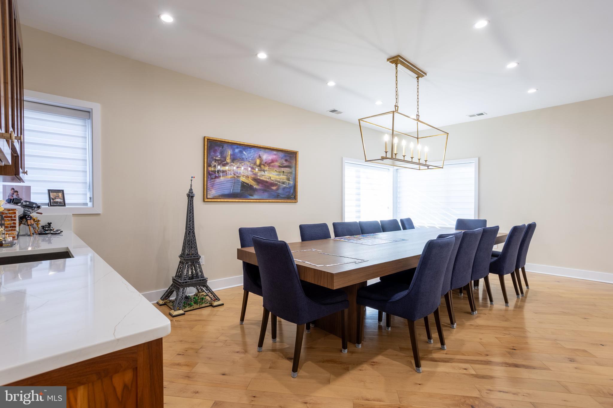 BARTON OAKS - Residential