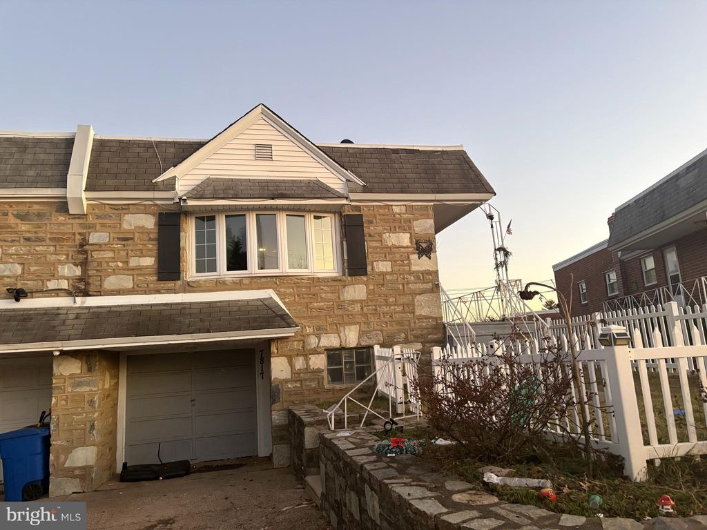 Photo of 7817 Lorna Drive, PHILADELPHIA, PA 19111 (MLS # PAPH2602578)