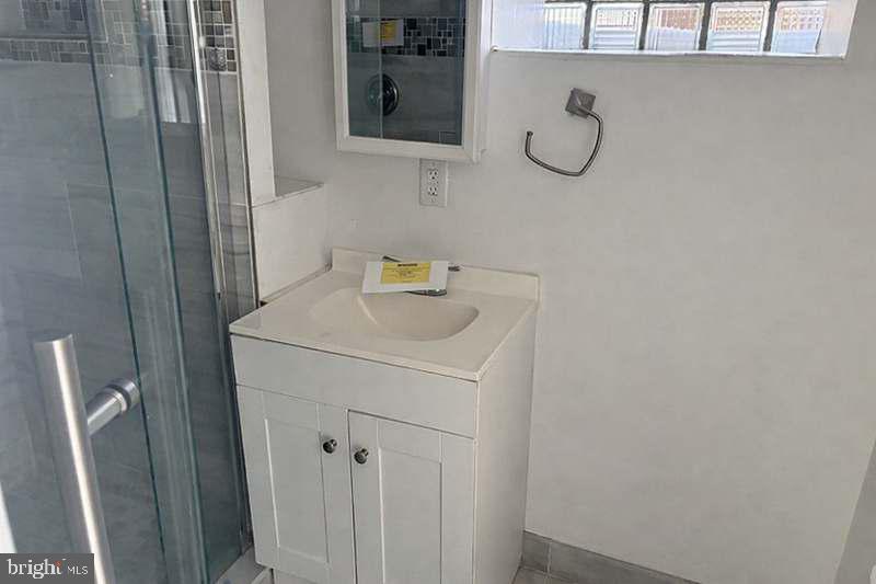 FOX CHASE - Residential