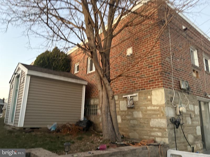 FOX CHASE - Residential