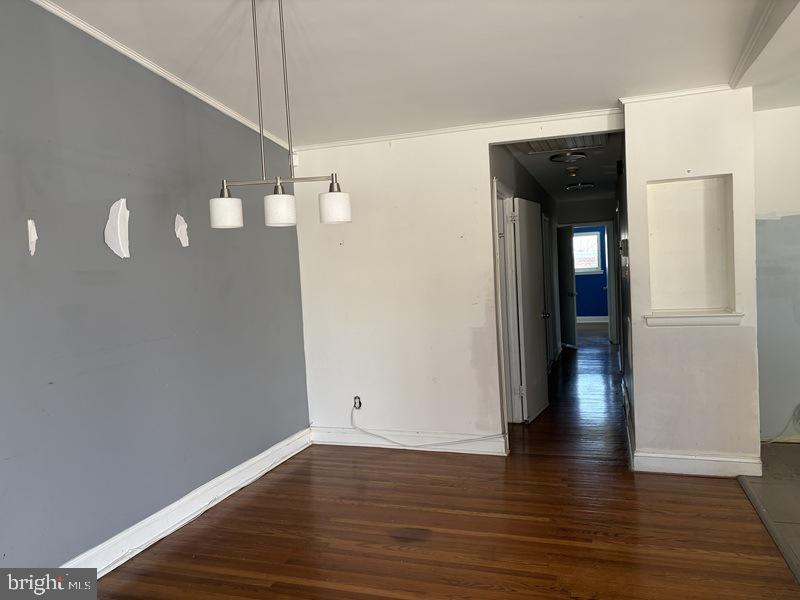 FOX CHASE - Residential