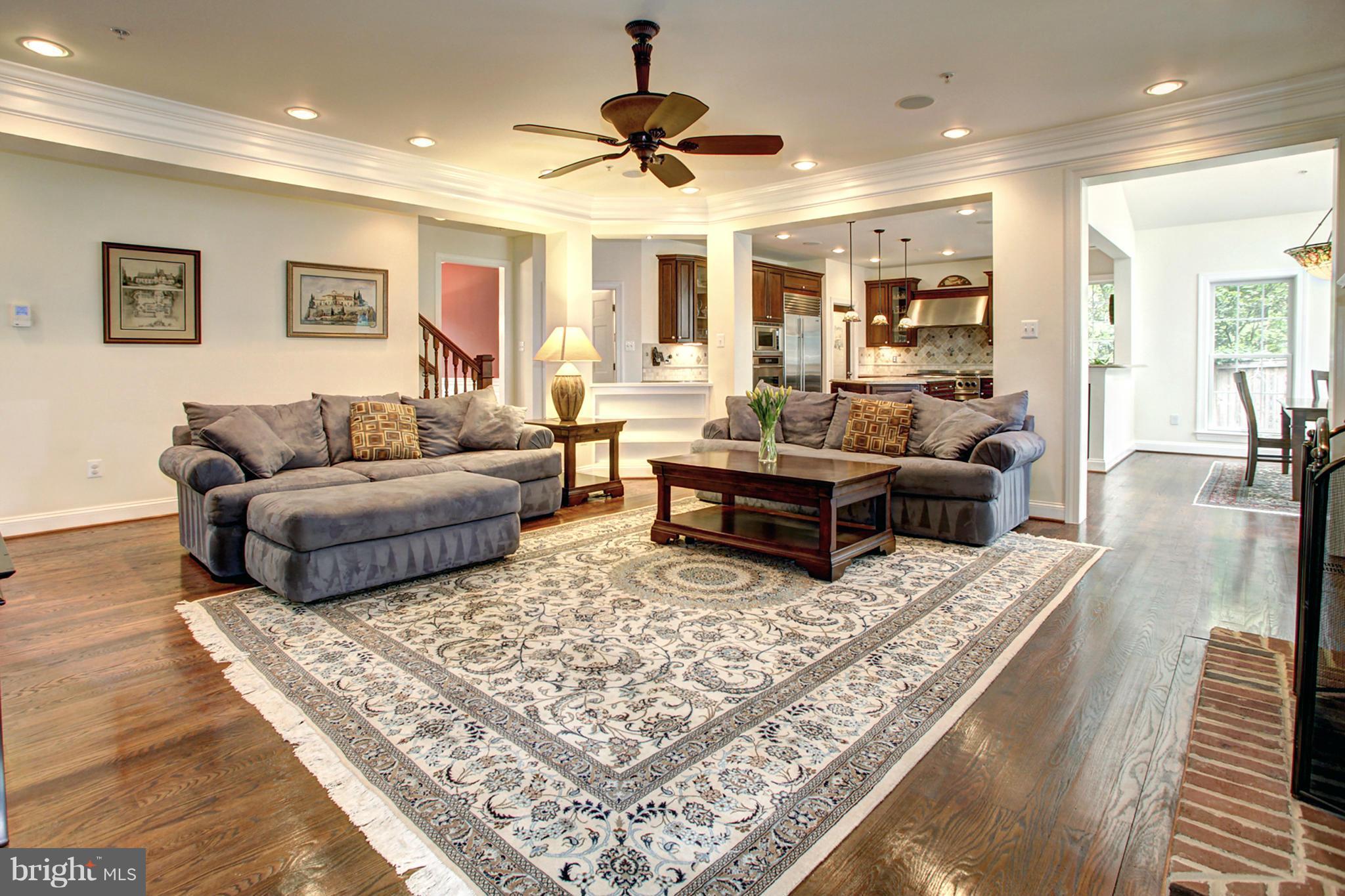 CHEVY CHASE - Residential