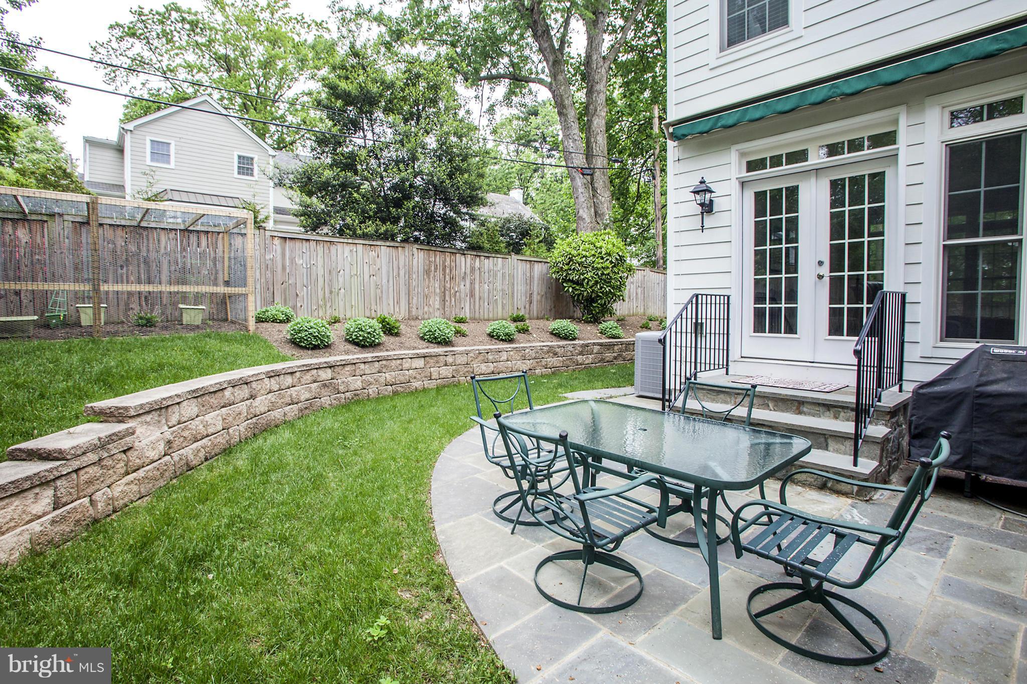 CHEVY CHASE - Residential