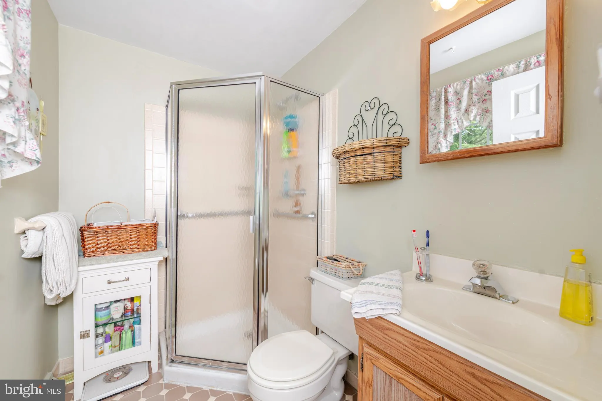 Clementon, New Jersey 08021, United States, 4 Bedrooms Bedrooms, ,3 BathroomsBathrooms,Residential,Coming Soon,159556