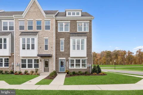MLS: MDCH2056454