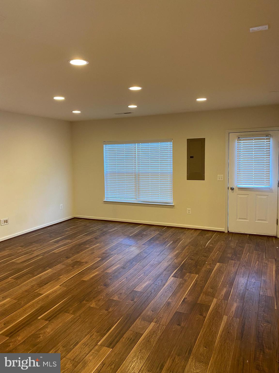 104 BRASSTOWN LOOP