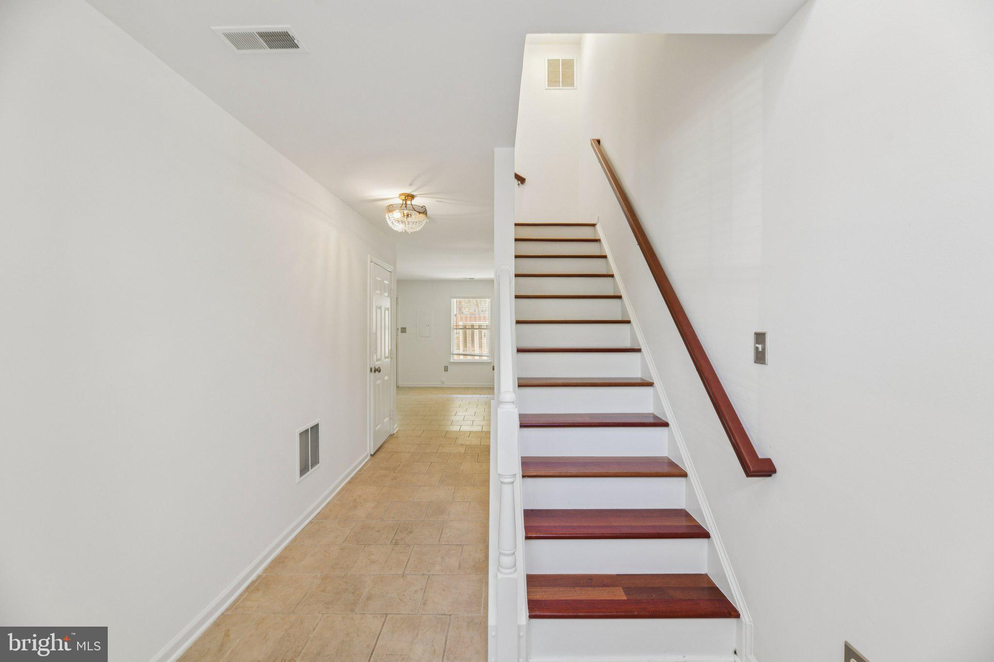 CUB RUN - Residential Lease