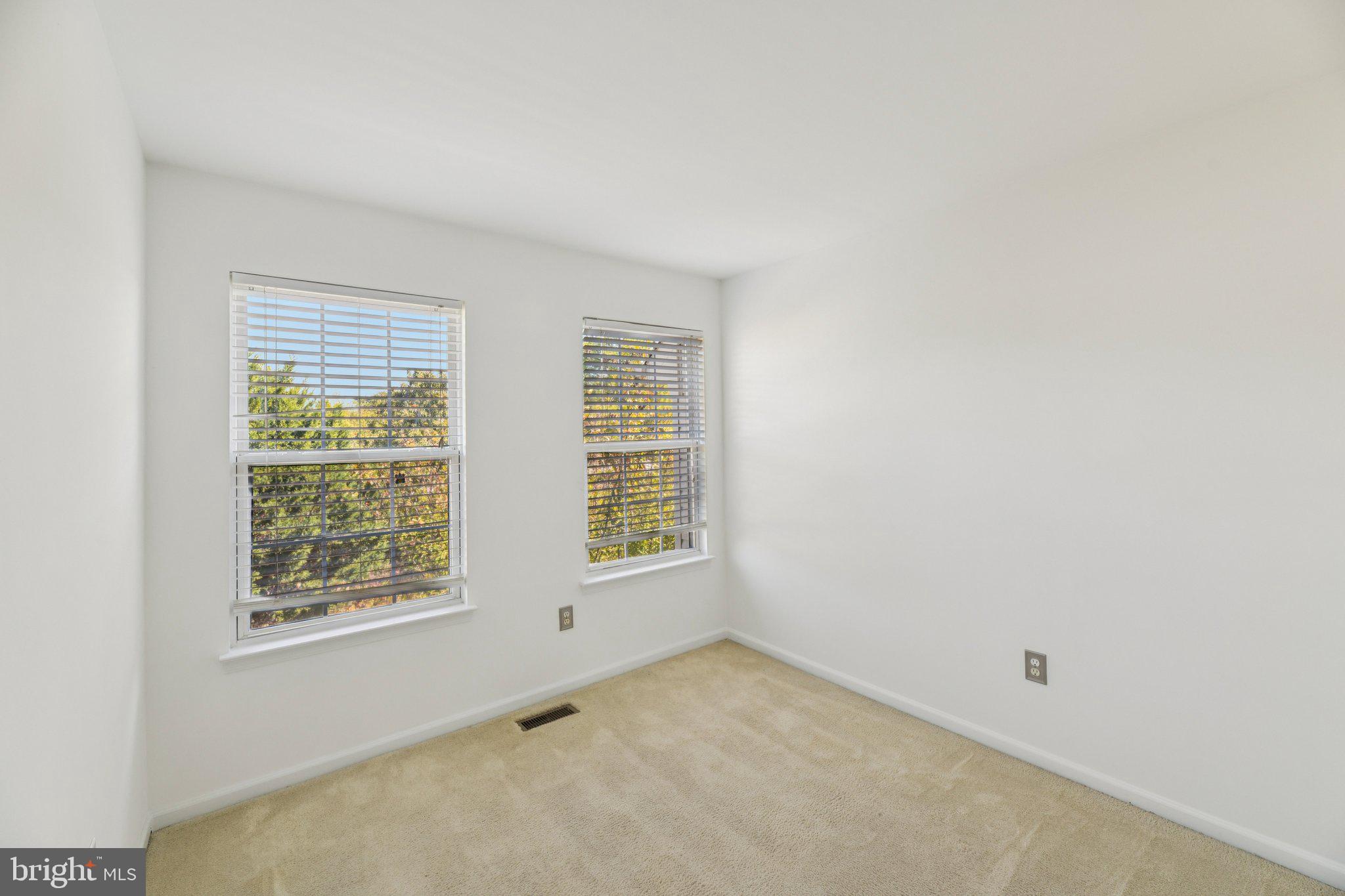 CUB RUN - Residential Lease