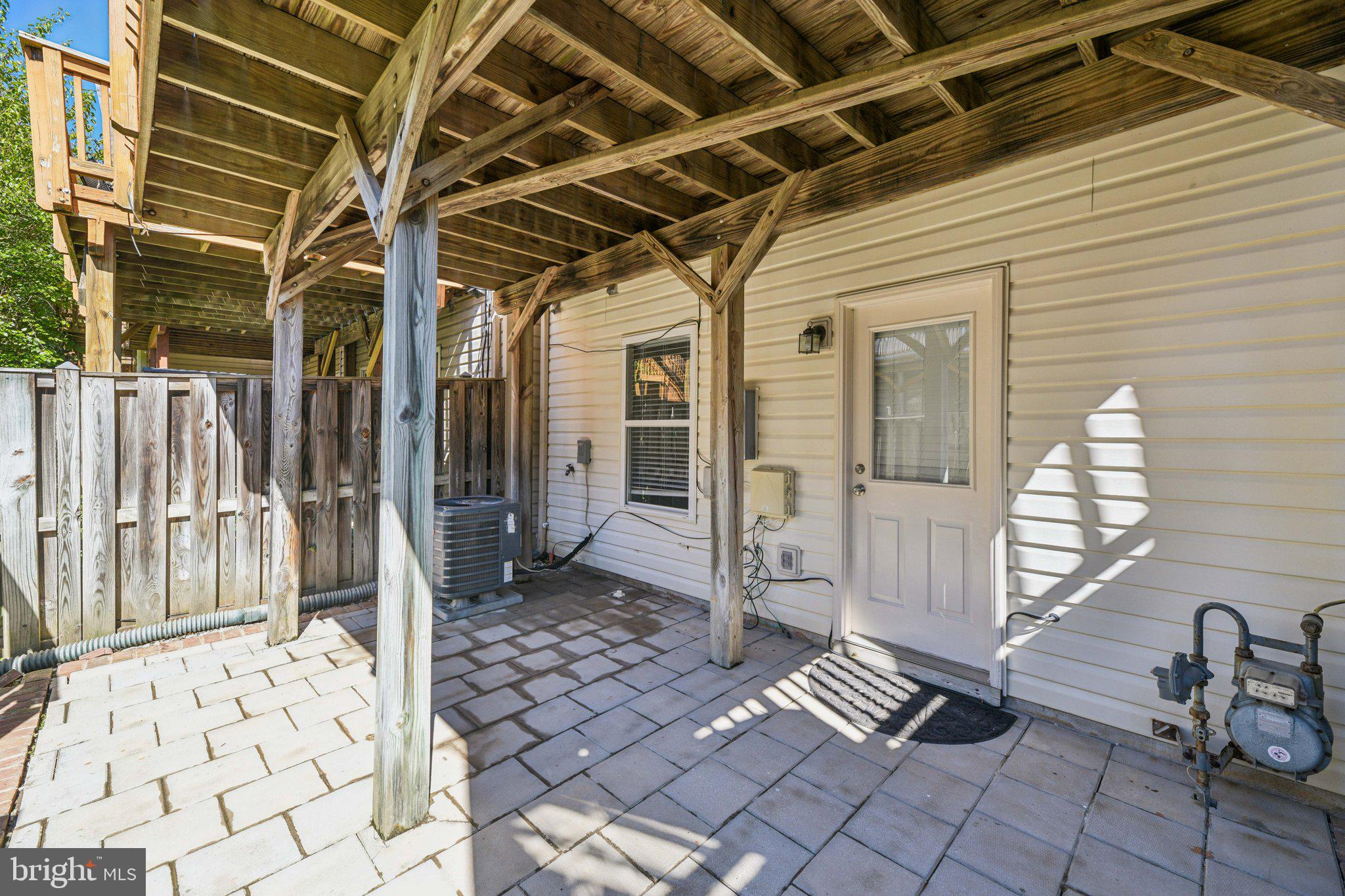 CUB RUN - Residential Lease