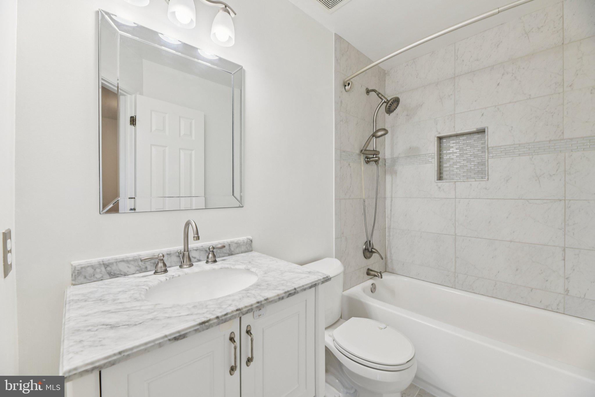 CUB RUN - Residential Lease