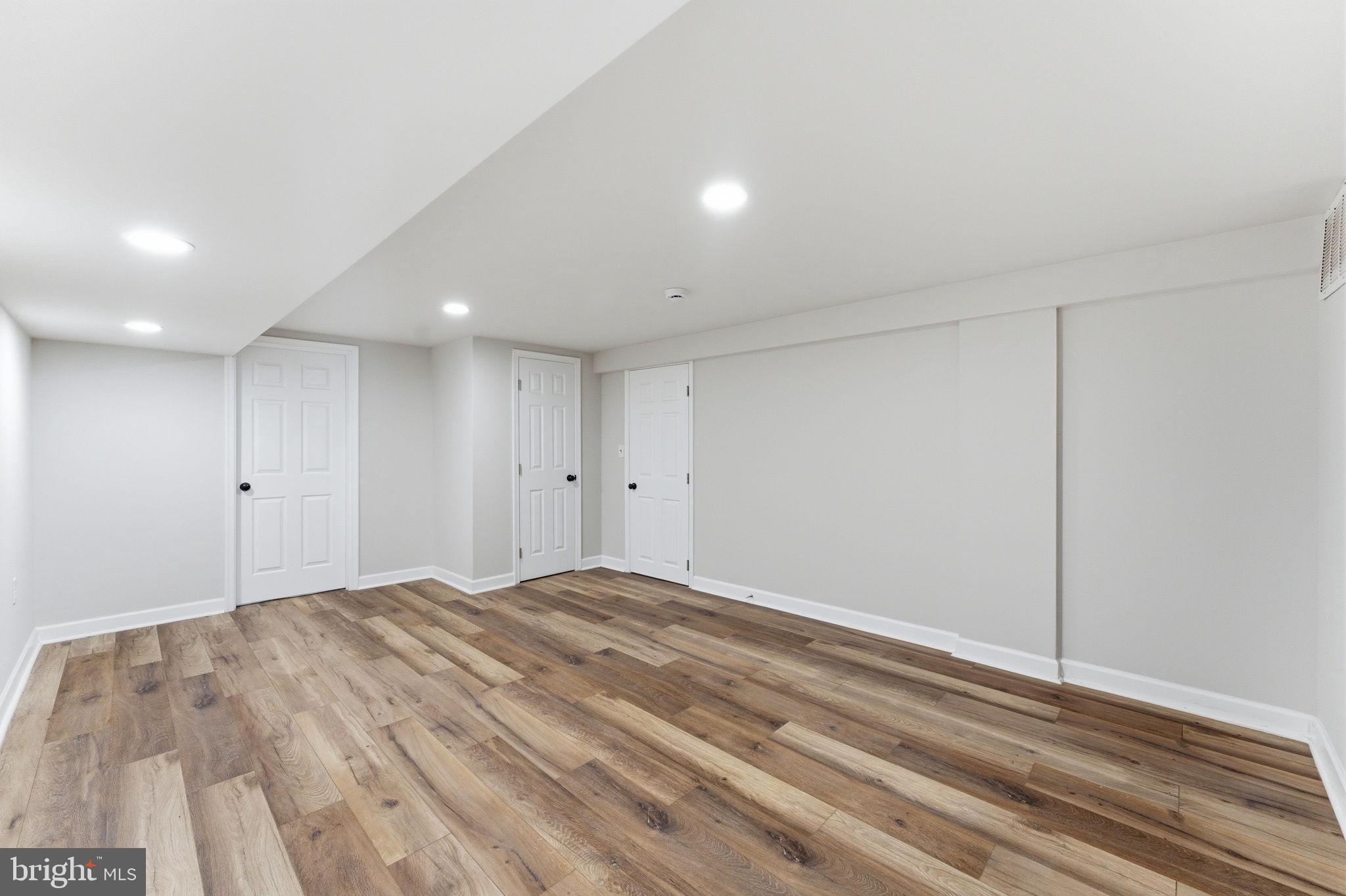 GREENWAY HILLS - Residential