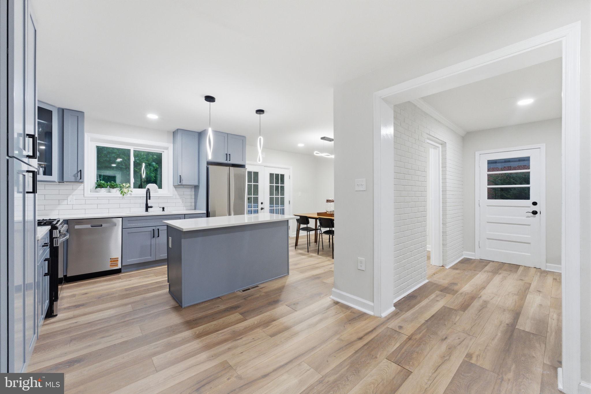 GREENWAY HILLS - Residential