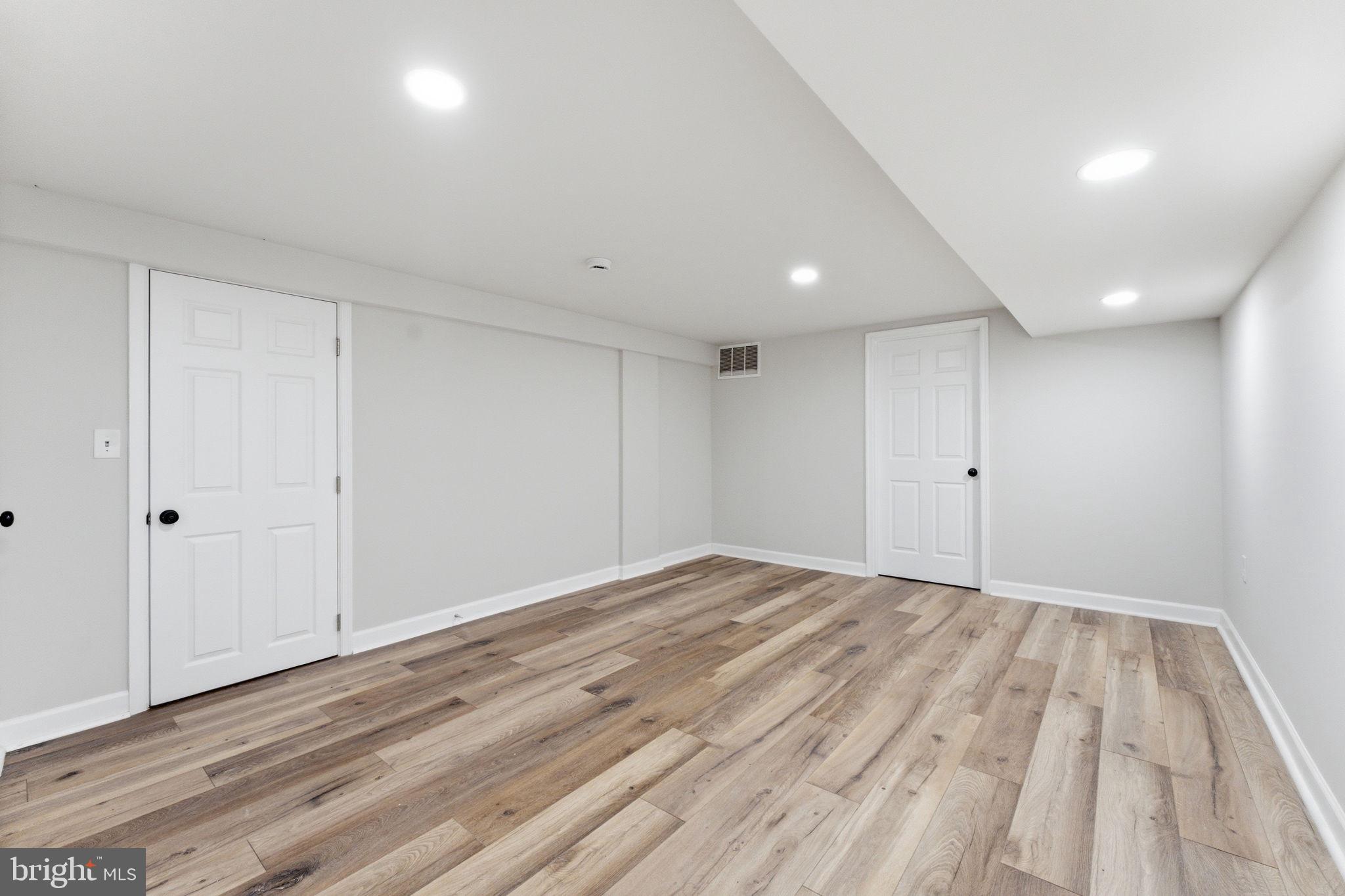 GREENWAY HILLS - Residential