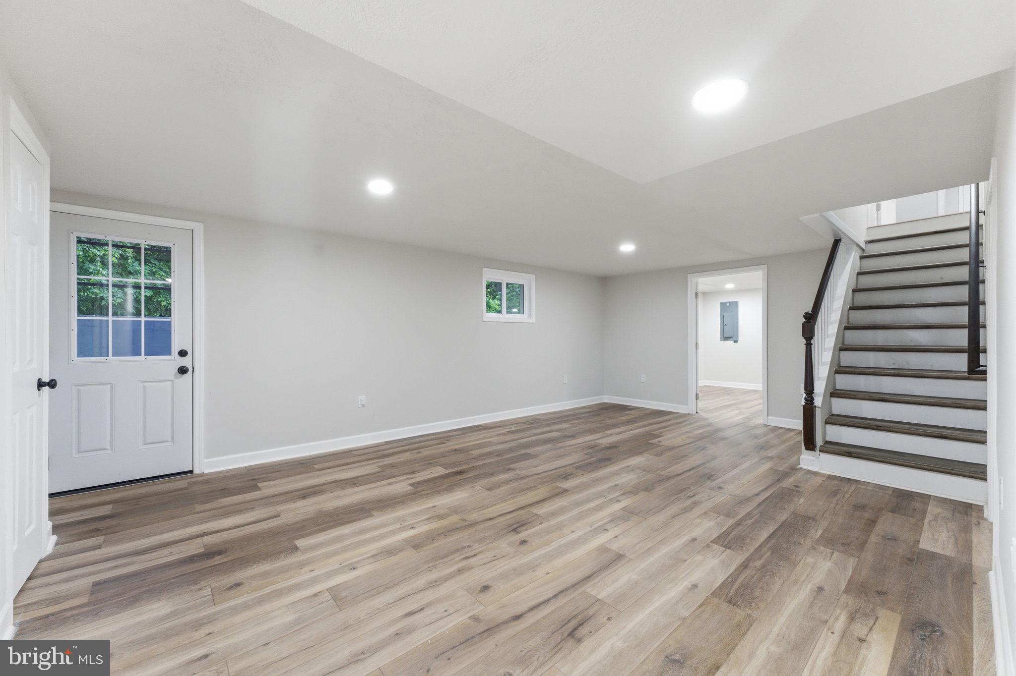 GREENWAY HILLS - Residential