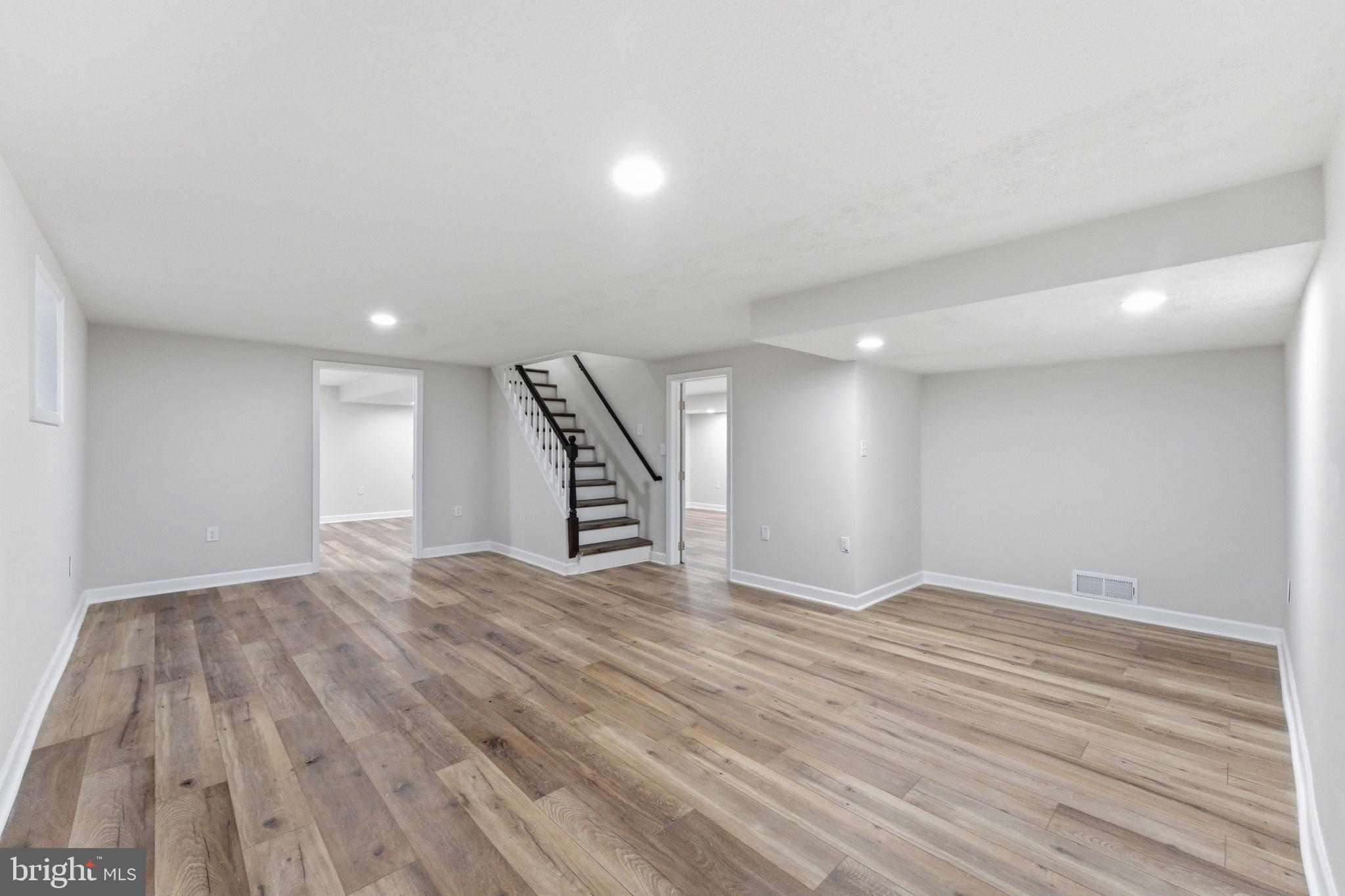 GREENWAY HILLS - Residential