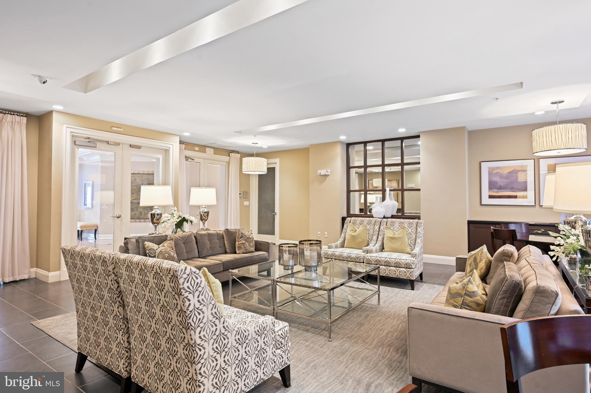 SAVOY AT RESTON TOWN CENTER - Residential Lease