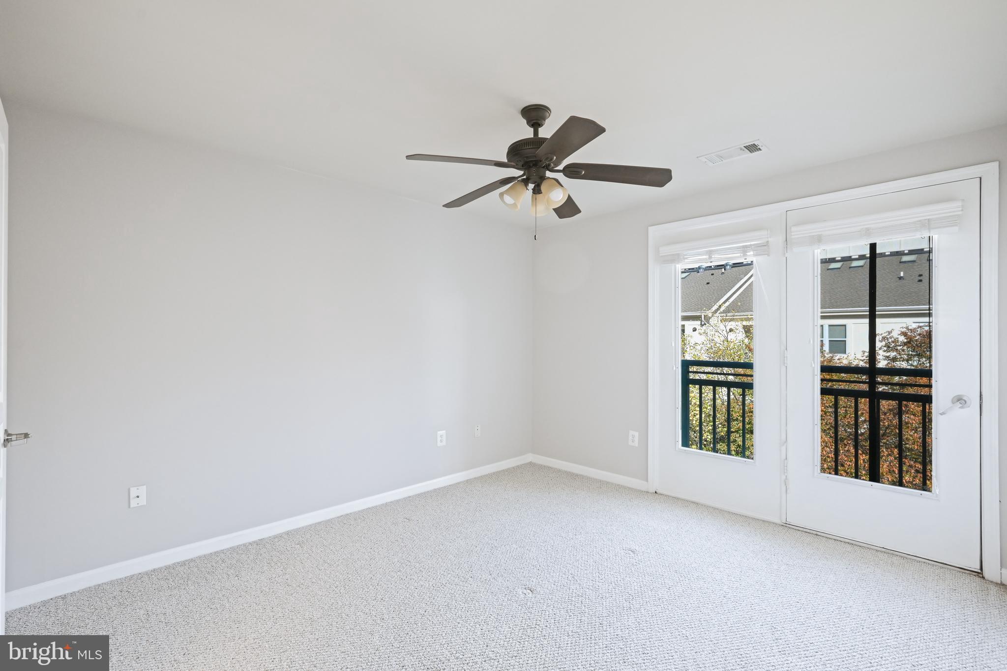 SAVOY AT RESTON TOWN CENTER - Residential Lease