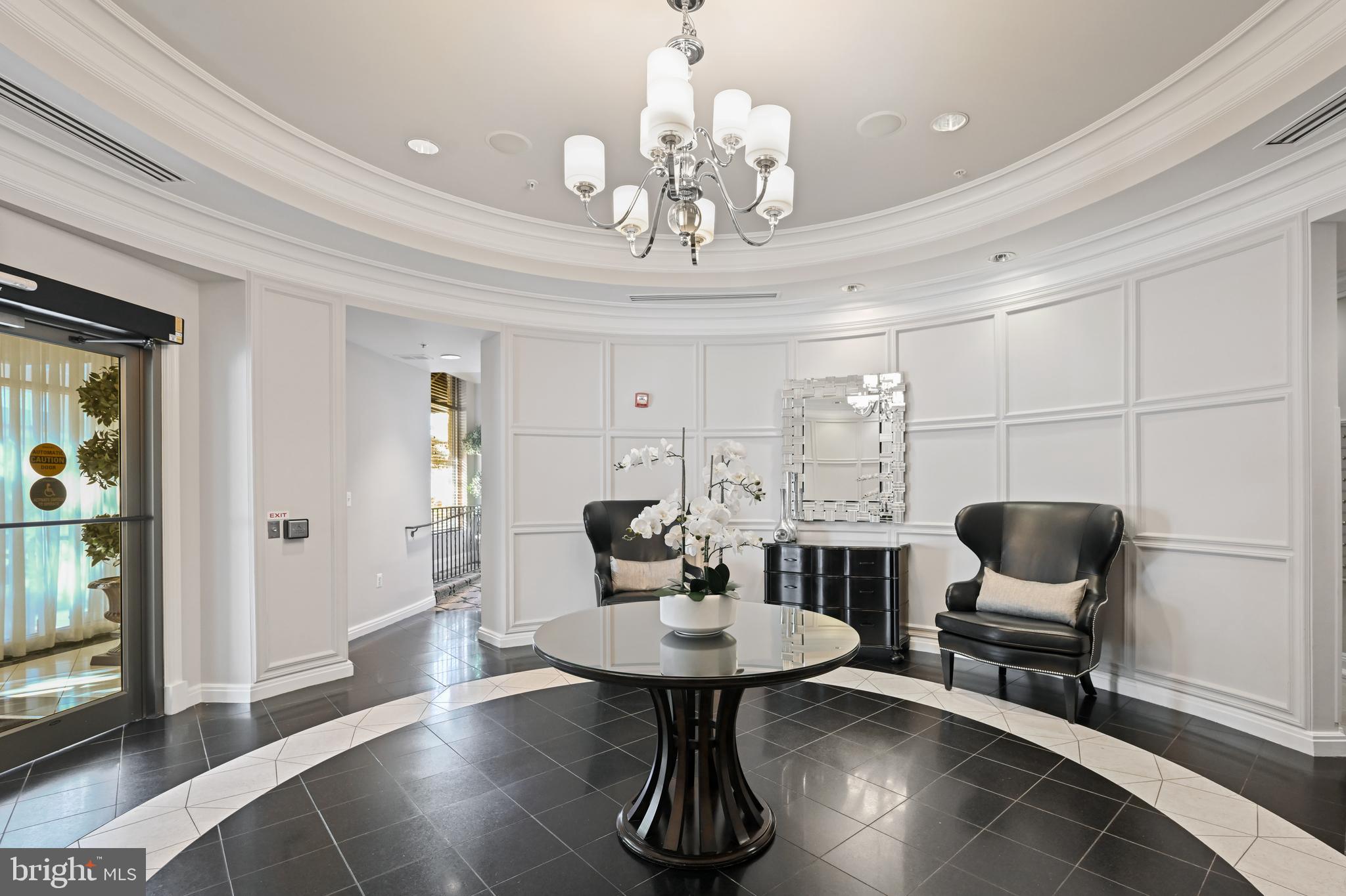 SAVOY AT RESTON TOWN CENTER - Residential Lease