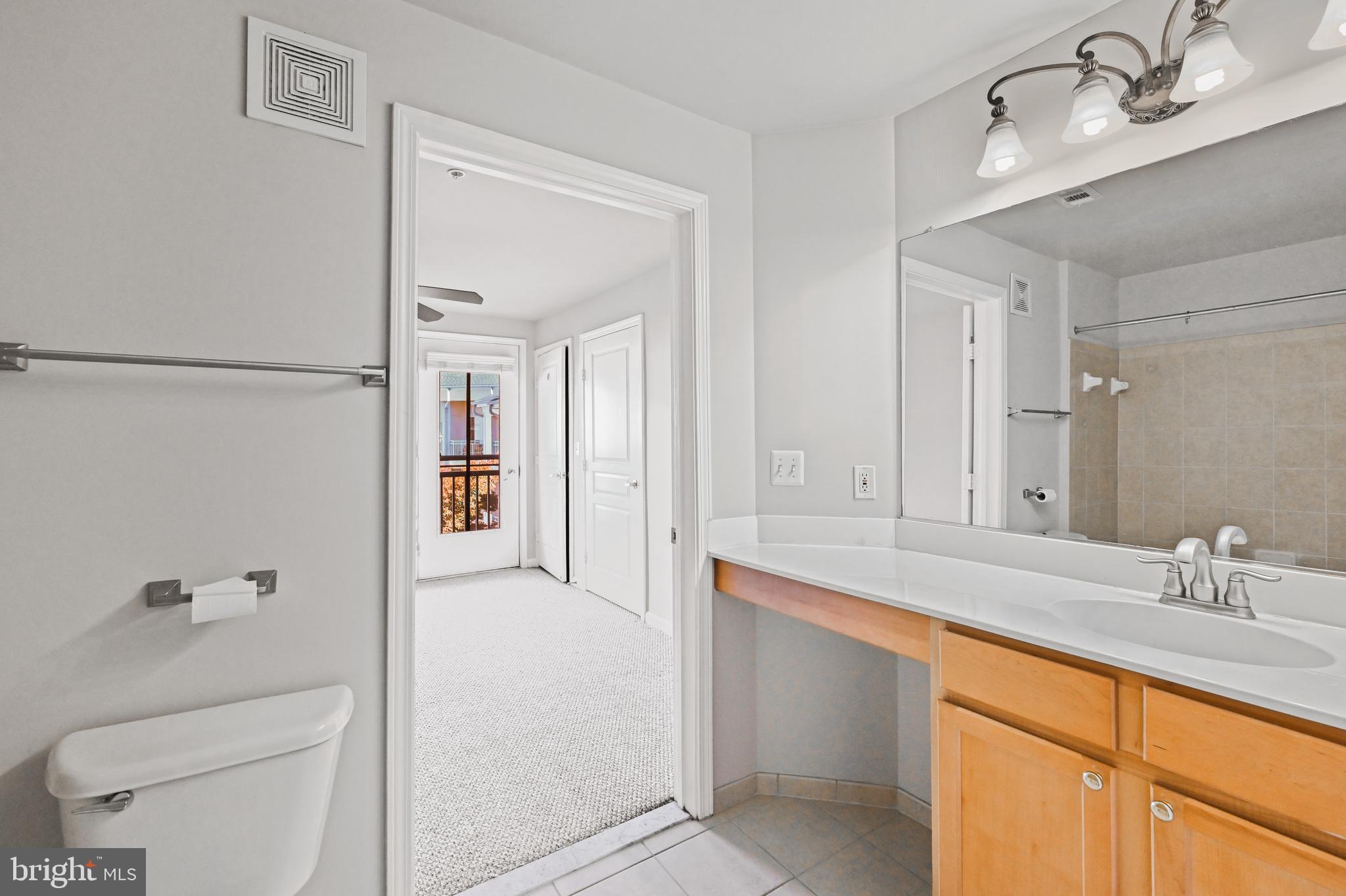 SAVOY AT RESTON TOWN CENTER - Residential Lease