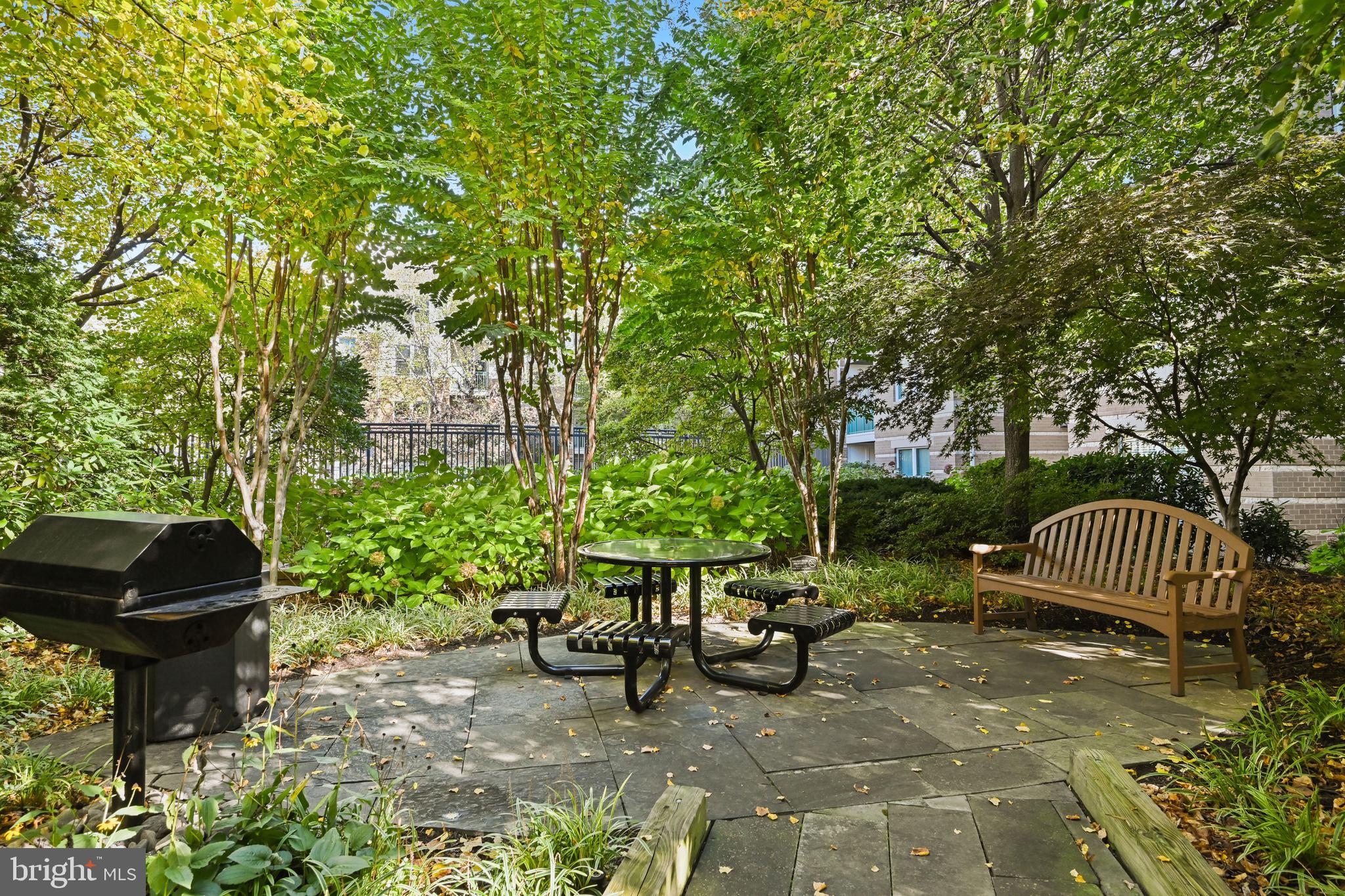 SAVOY AT RESTON TOWN CENTER - Residential Lease