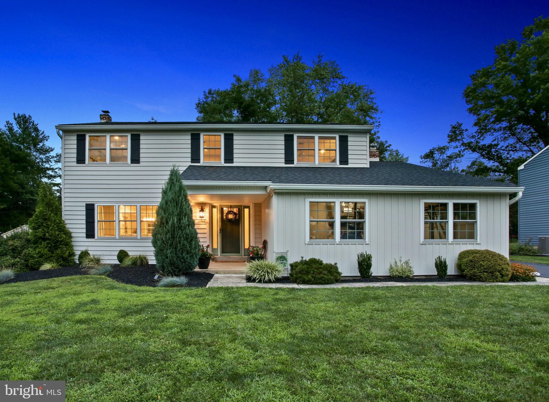 75 HAWTHORNE LANE