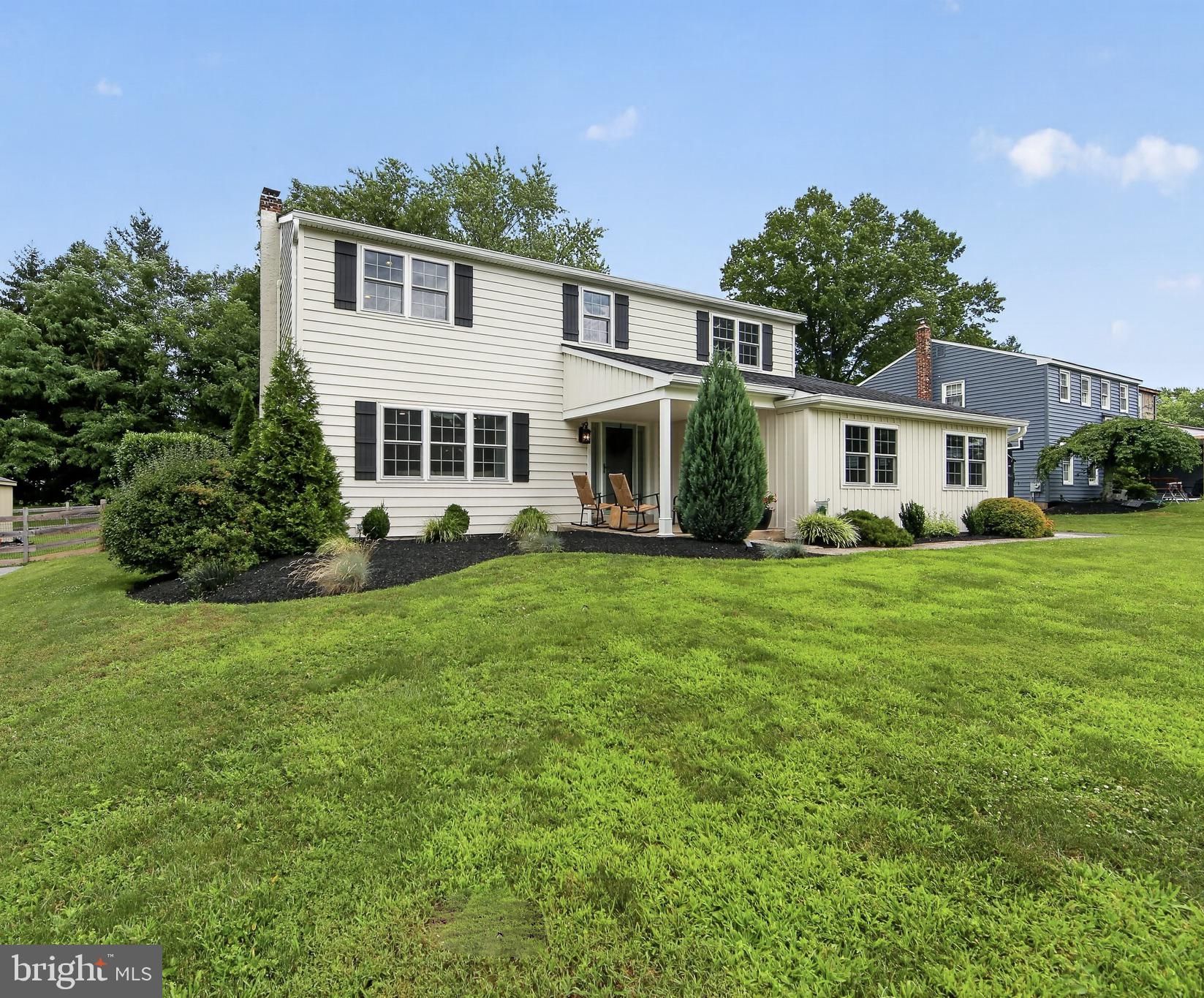 75 HAWTHORNE LANE