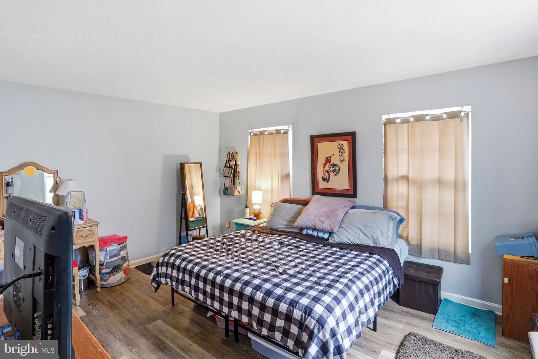 LIMESTONE COURT - Residential