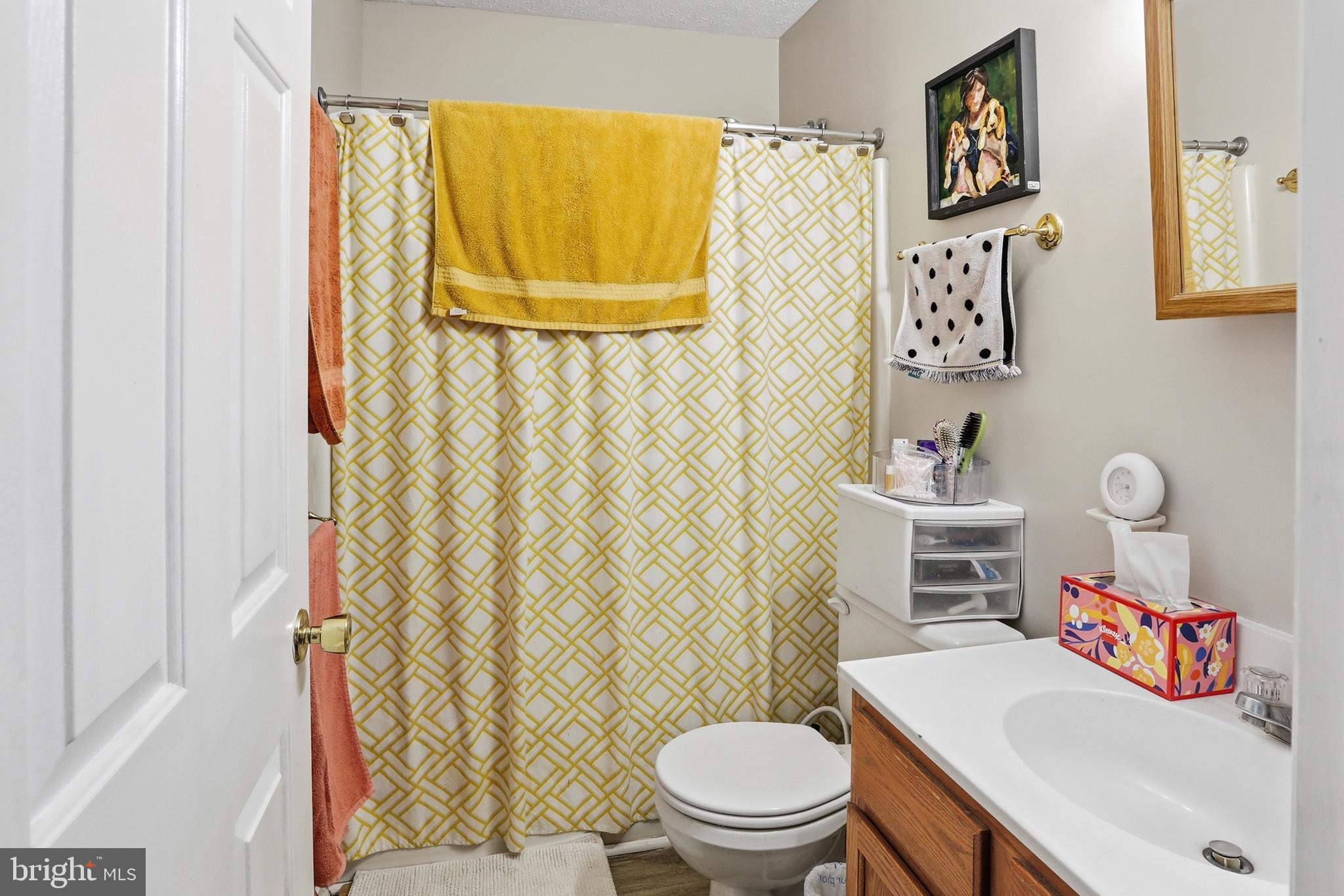 LIMESTONE COURT - Residential