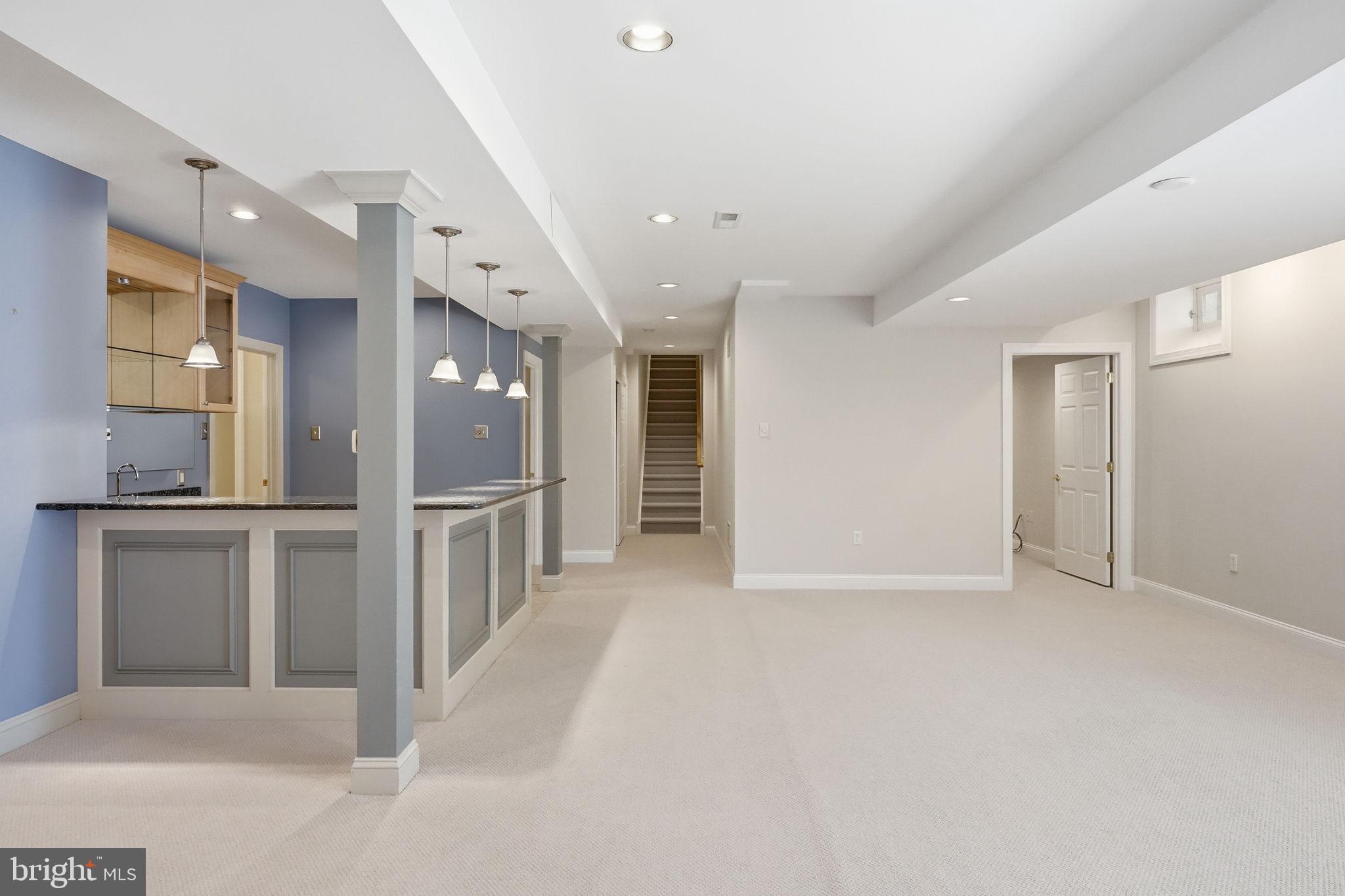 WESTTOWN CHASE - Residential