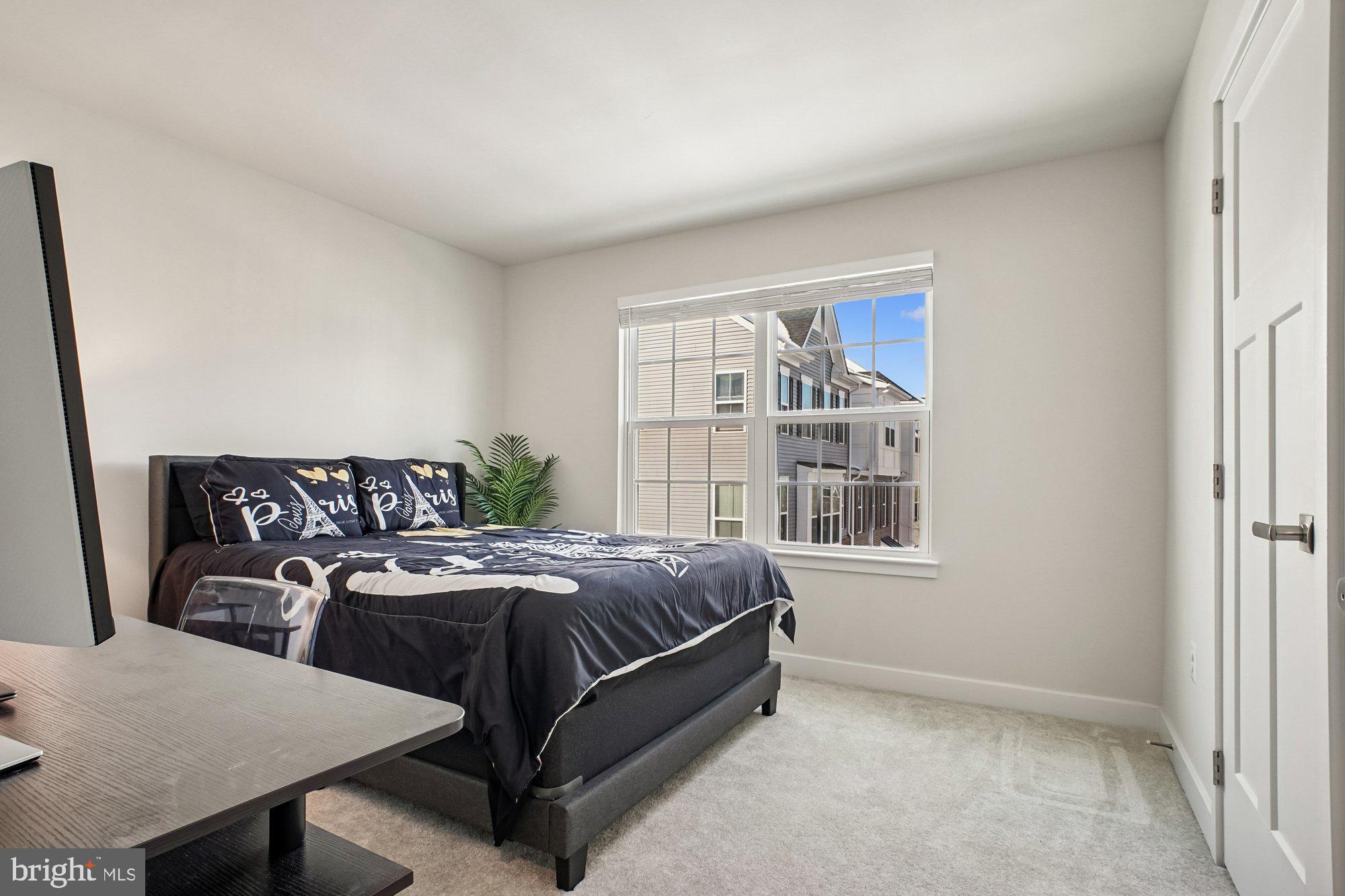 WESTPHALIA - Residential Lease