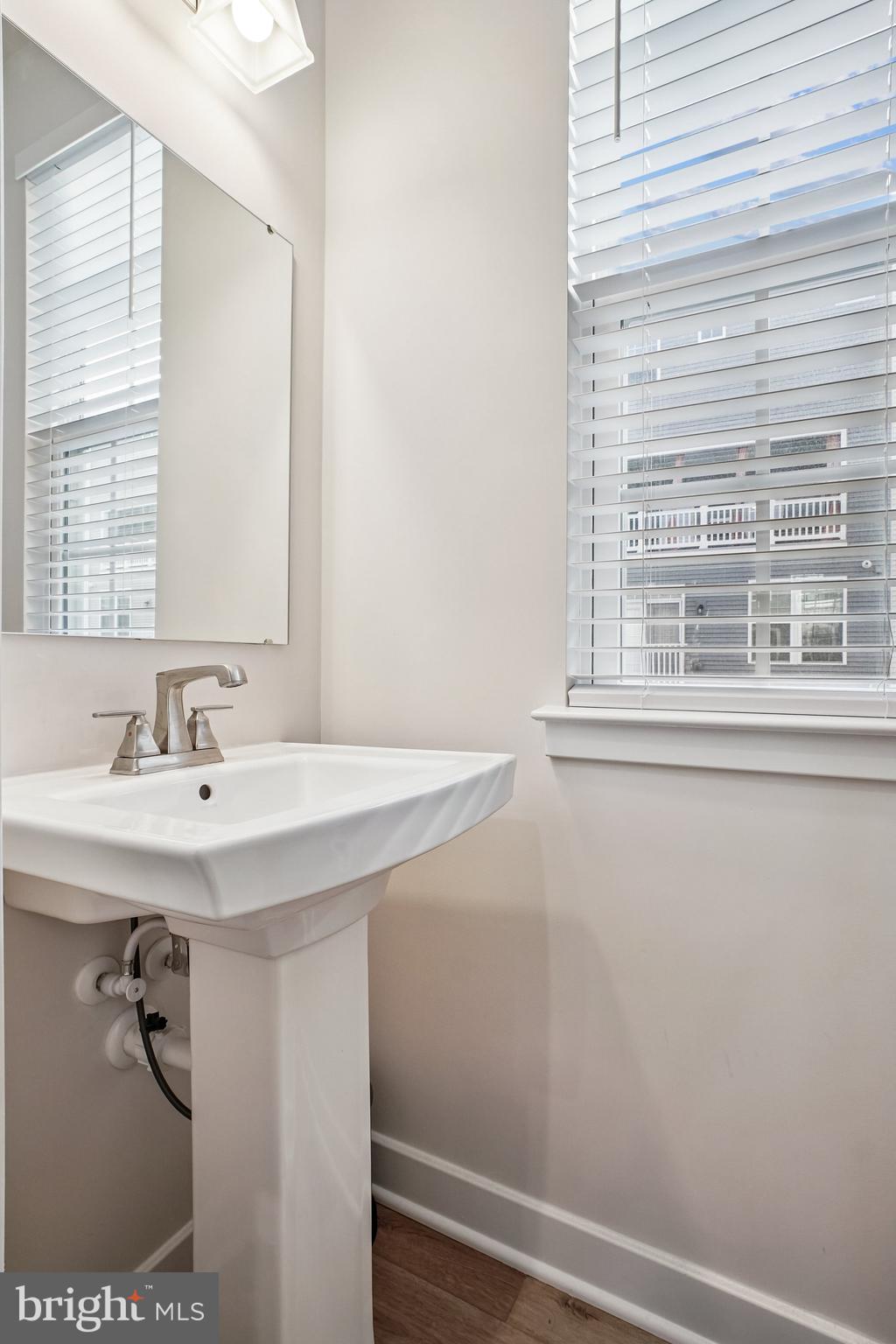 WESTPHALIA - Residential Lease