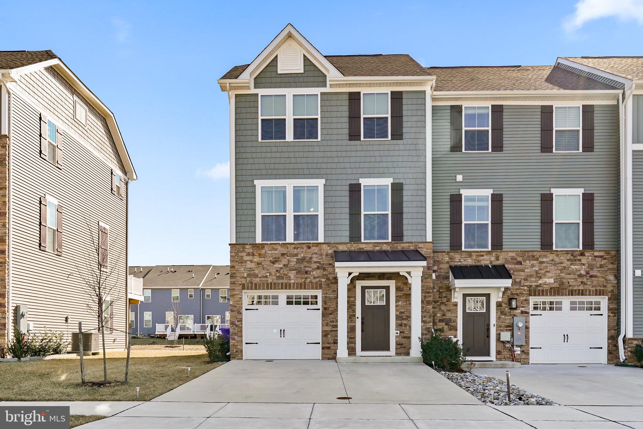 BAKER FARMS - Residential Lease