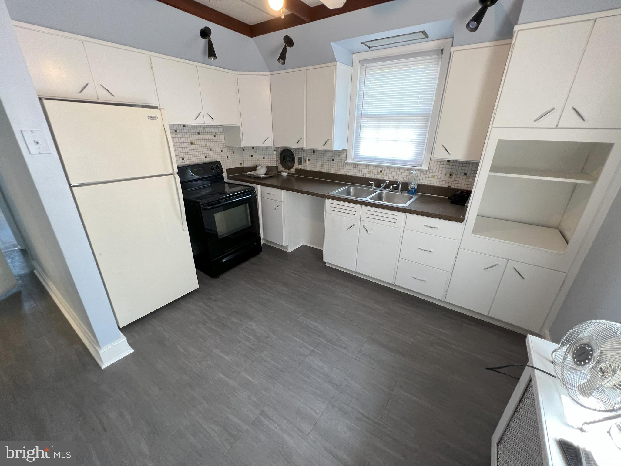 NONE AVAILABLE - Residential Income
