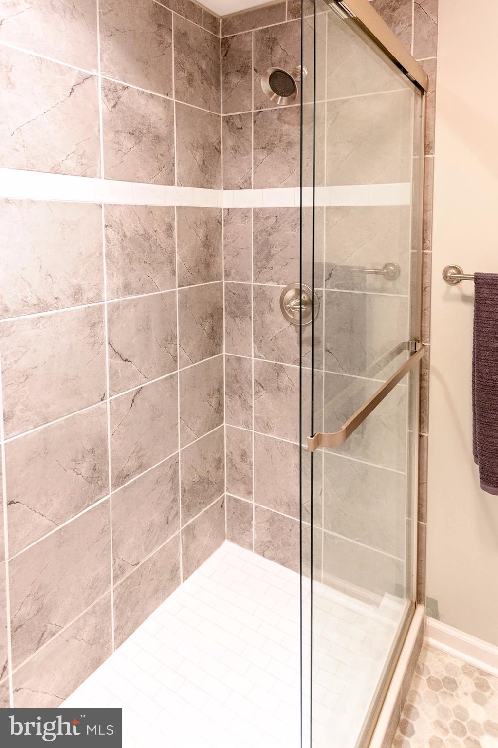 RED HILL - Residential