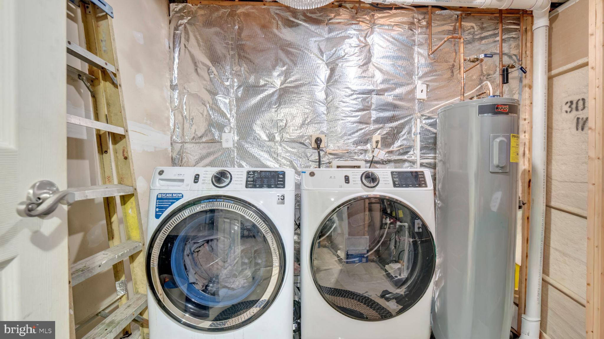 DORCHESTER - ST. CHARLES - Residential