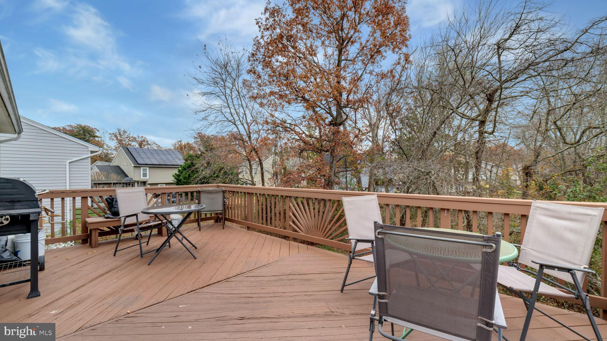 DORCHESTER - ST. CHARLES - Residential