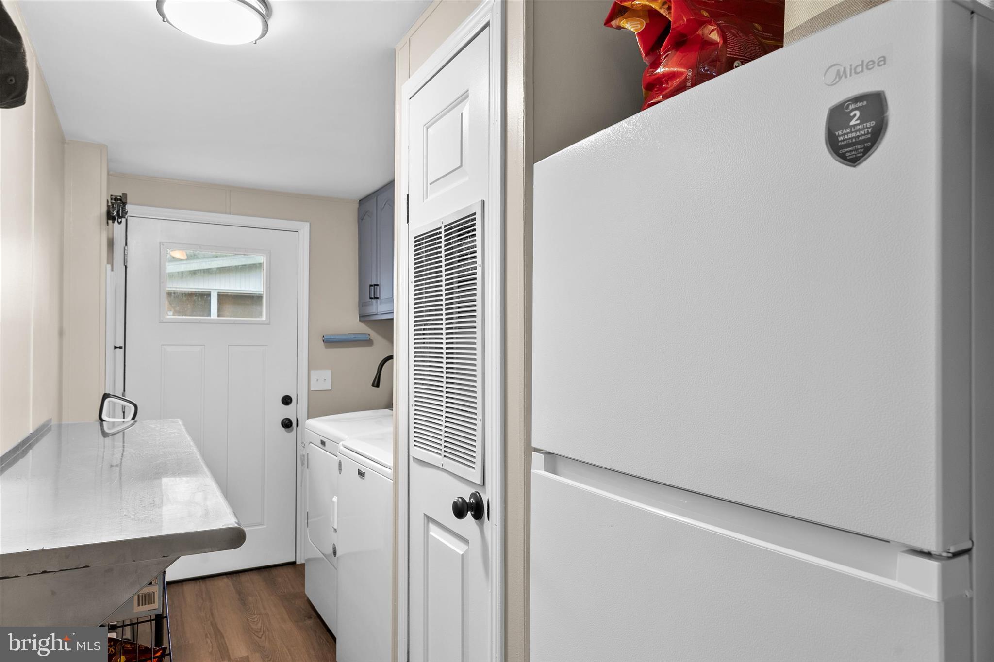 ANGOLA BEACH - Residential