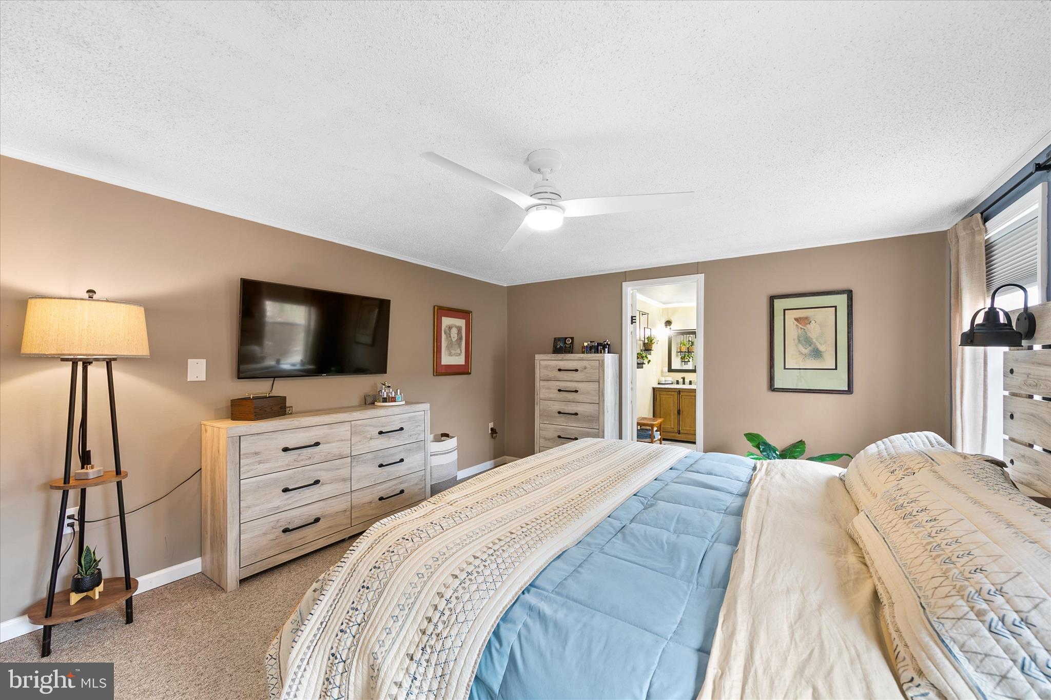 ANGOLA BEACH - Residential