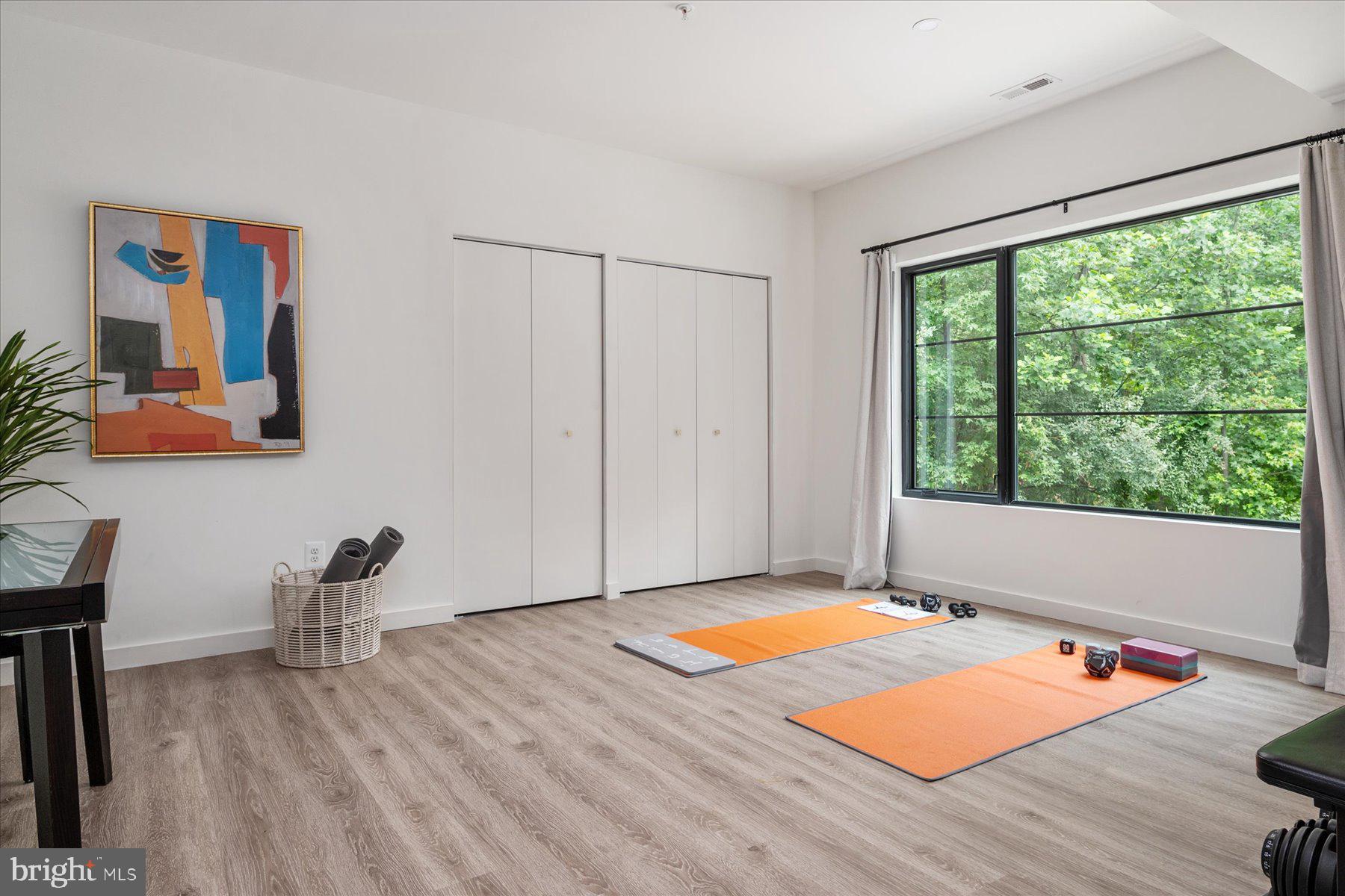 ATHLONE HILLS - Residential