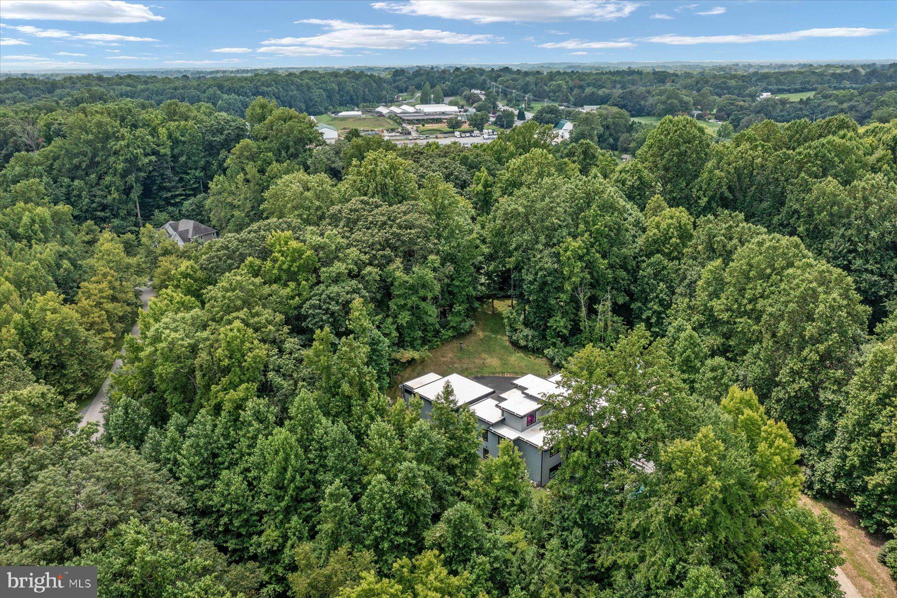 ATHLONE HILLS - Residential