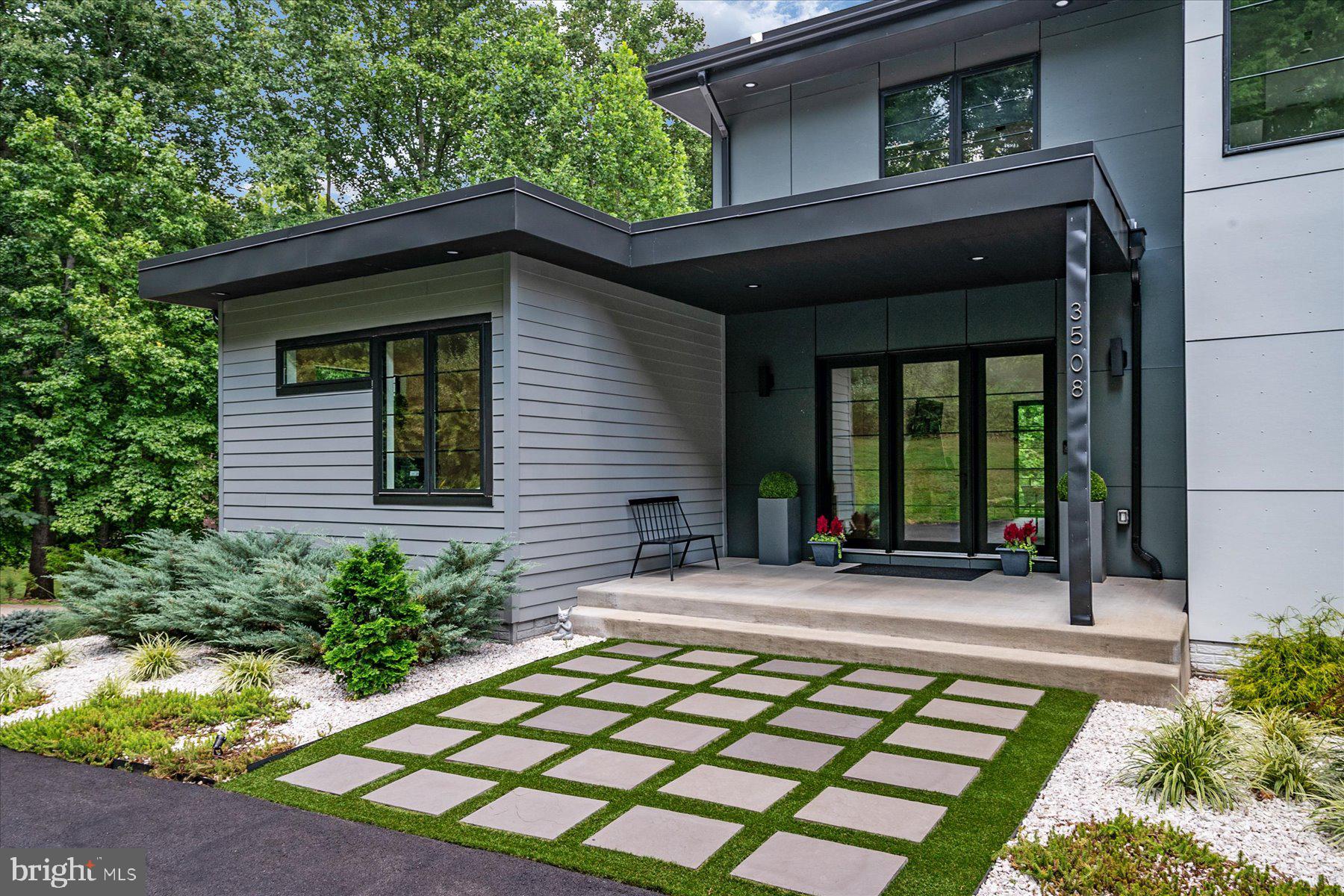 ATHLONE HILLS - Residential