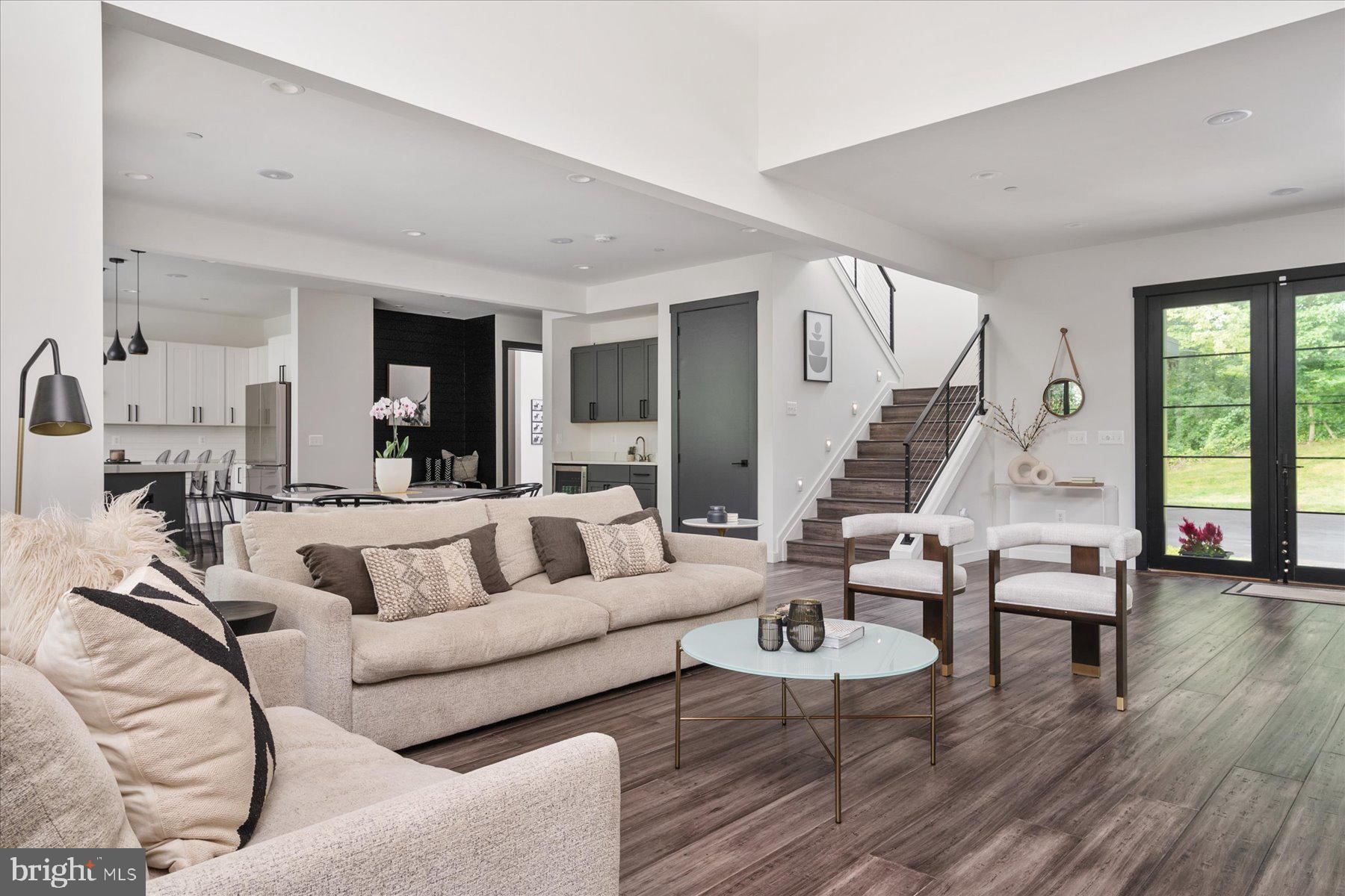 ATHLONE HILLS - Residential