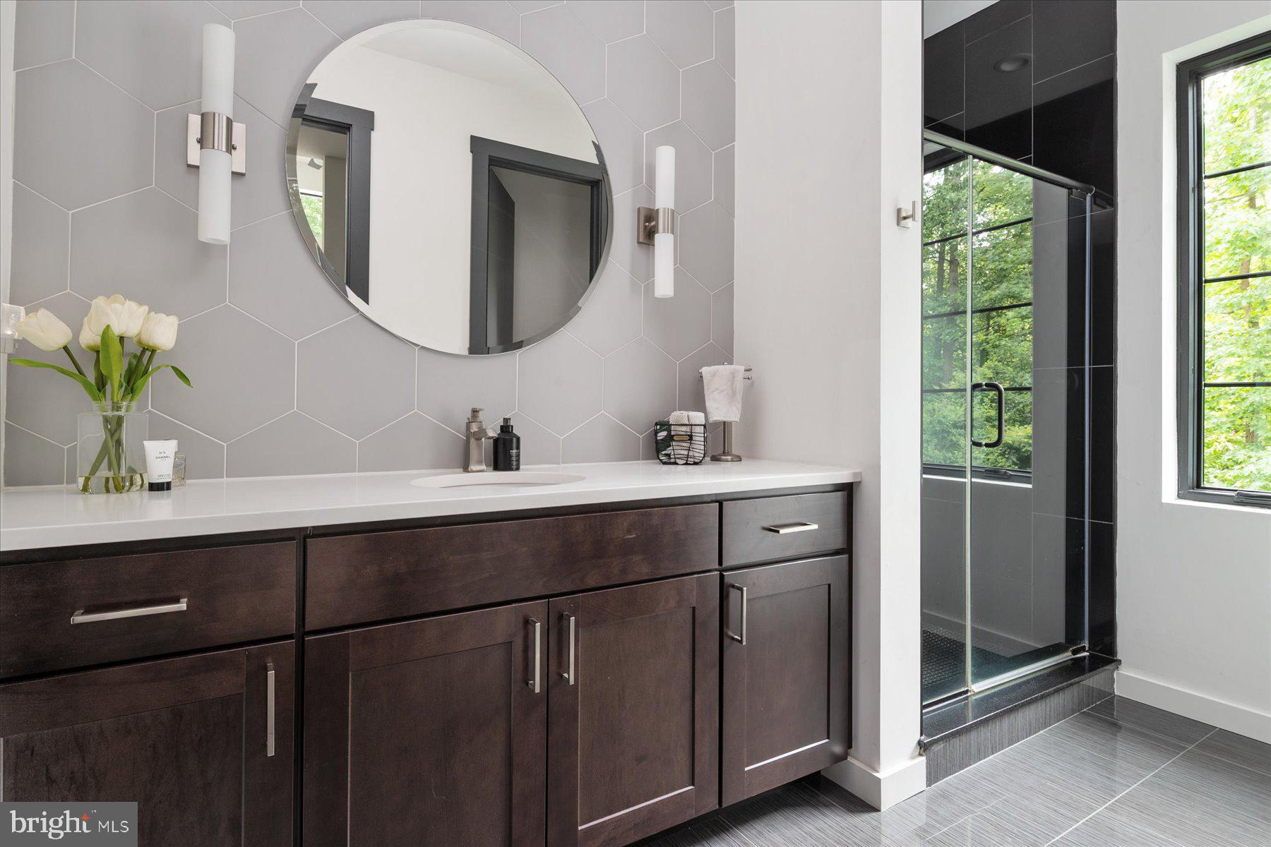 ATHLONE HILLS - Residential