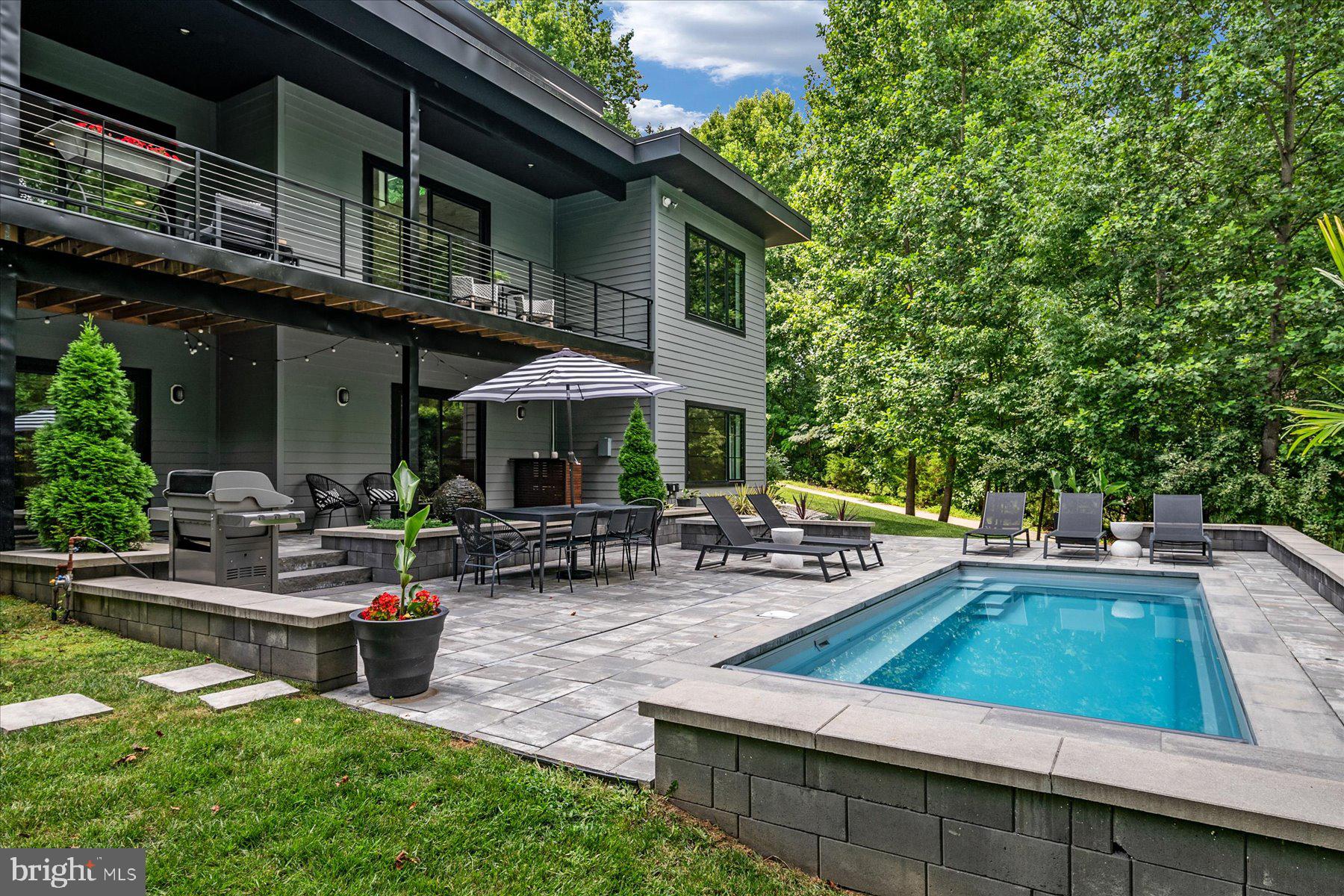 ATHLONE HILLS - Residential