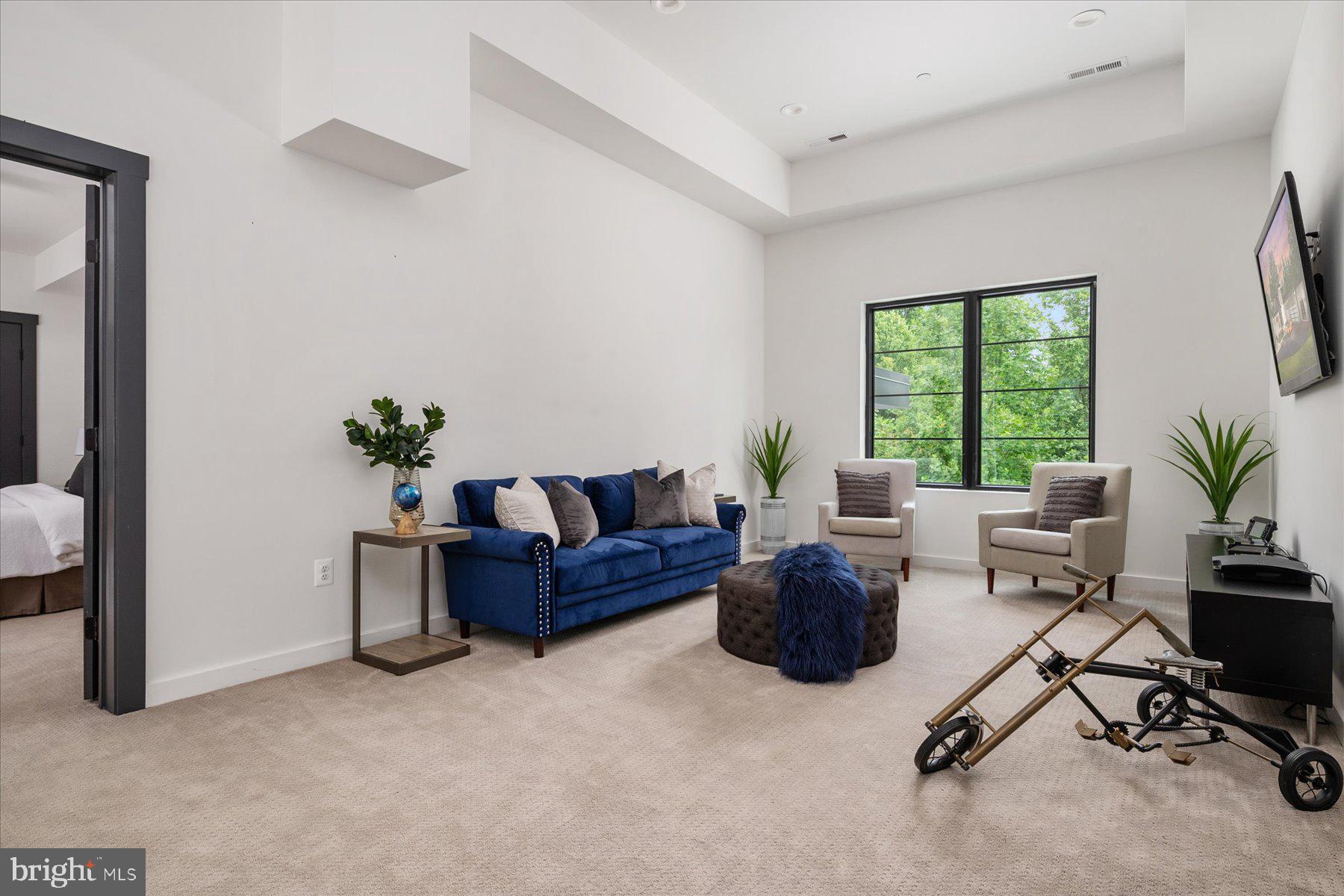 ATHLONE HILLS - Residential