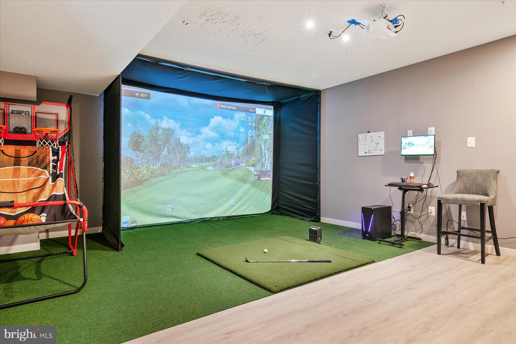 ATHLONE HILLS - Residential